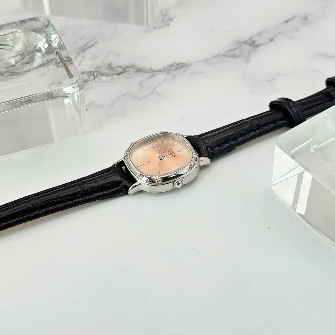 80s90s 빈티지 세이코 오벌 핑크 그라데이션 워치 상품이미지3