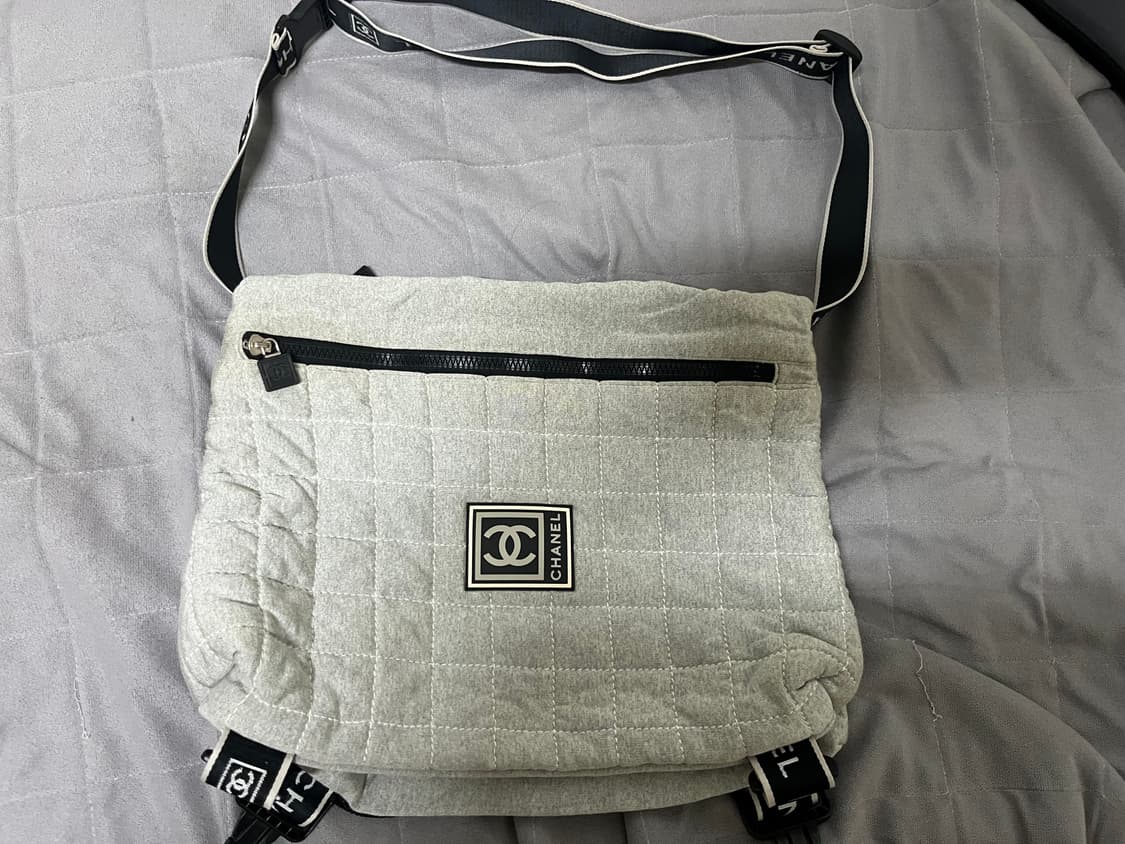 샤넬 스포츠 퀄팅클라우드 버클 메신저백(정품) 상품이미지2