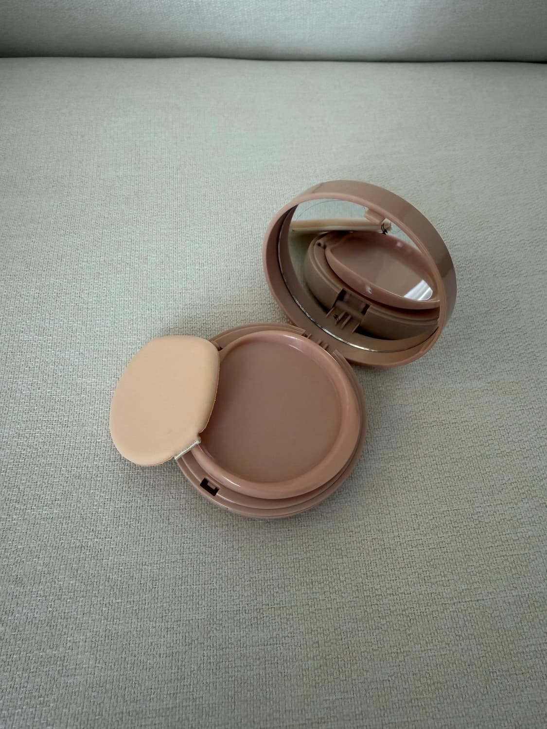 (새상품)구찌 쿠션 드 보떼 02 상품이미지3