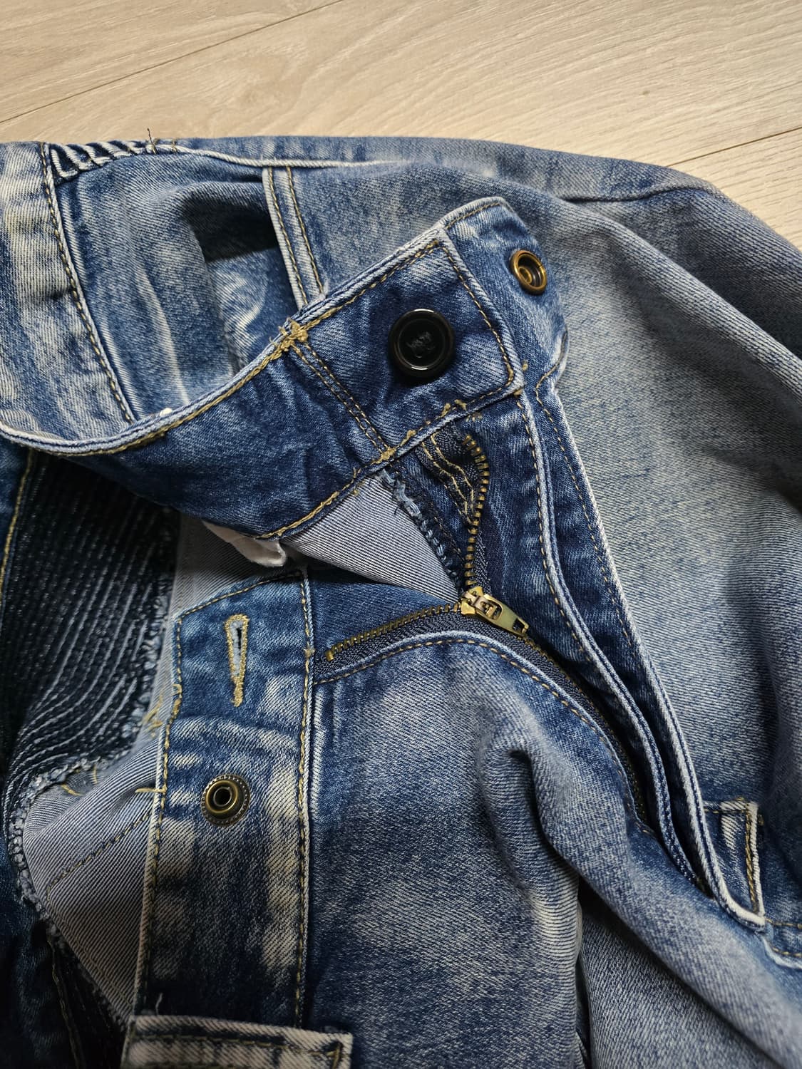 발망  남자 청바지.   싸이즈 35~36 상품이미지8