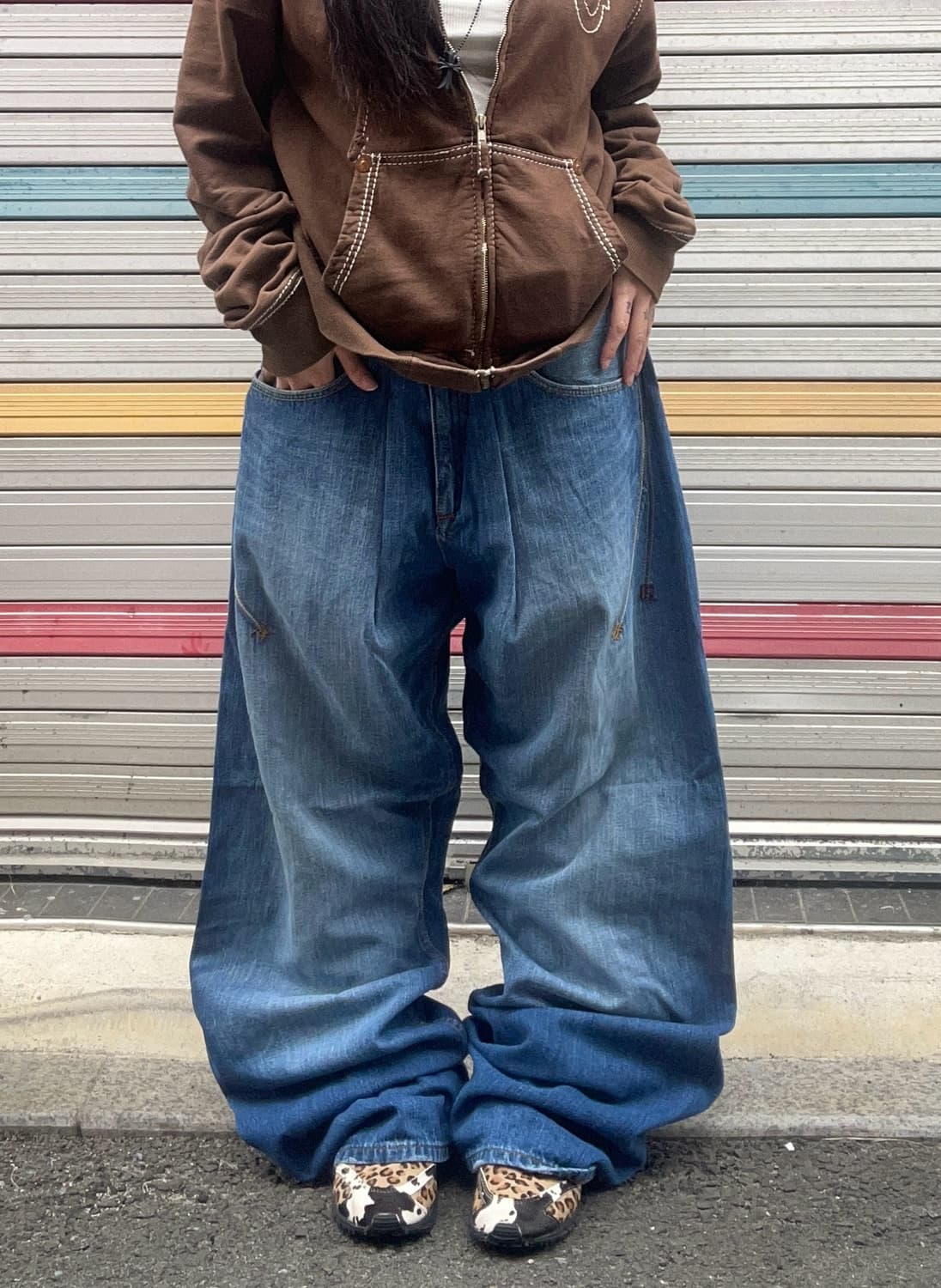 90s ROCA WEAR 백포켓 디테일 데님 와이드 팬츠 상품이미지2