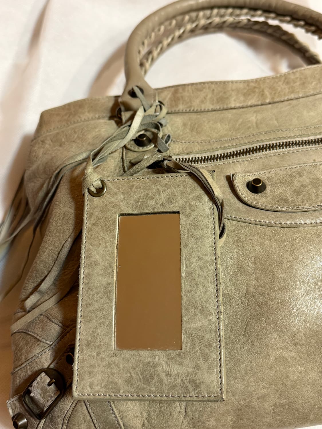 발렌시아가 시티 모터백 상품이미지4