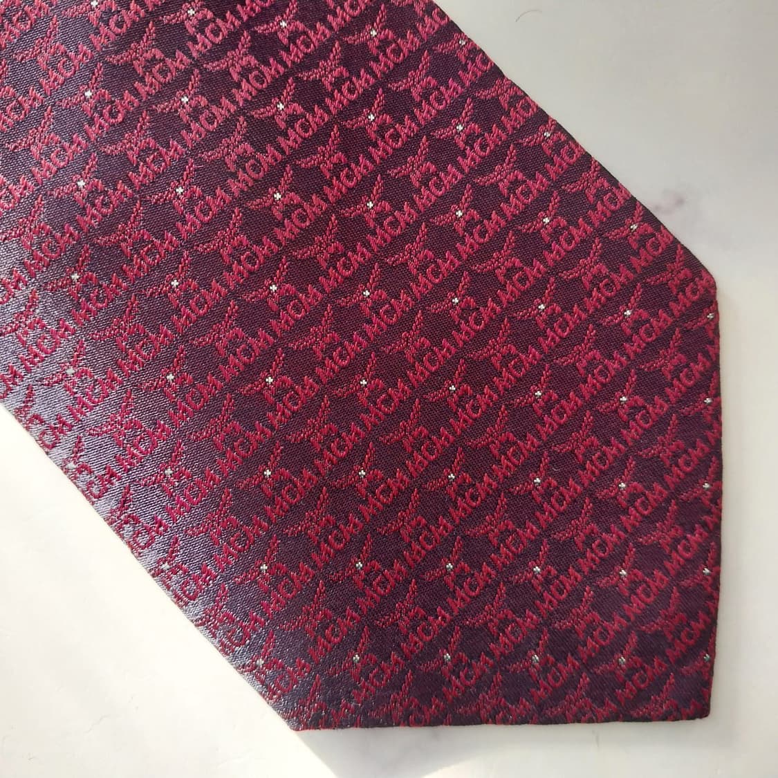 MCM 실크 올오버 로고 자카드 넥타이 9.5cm A+등급 K1596
 상품이미지9