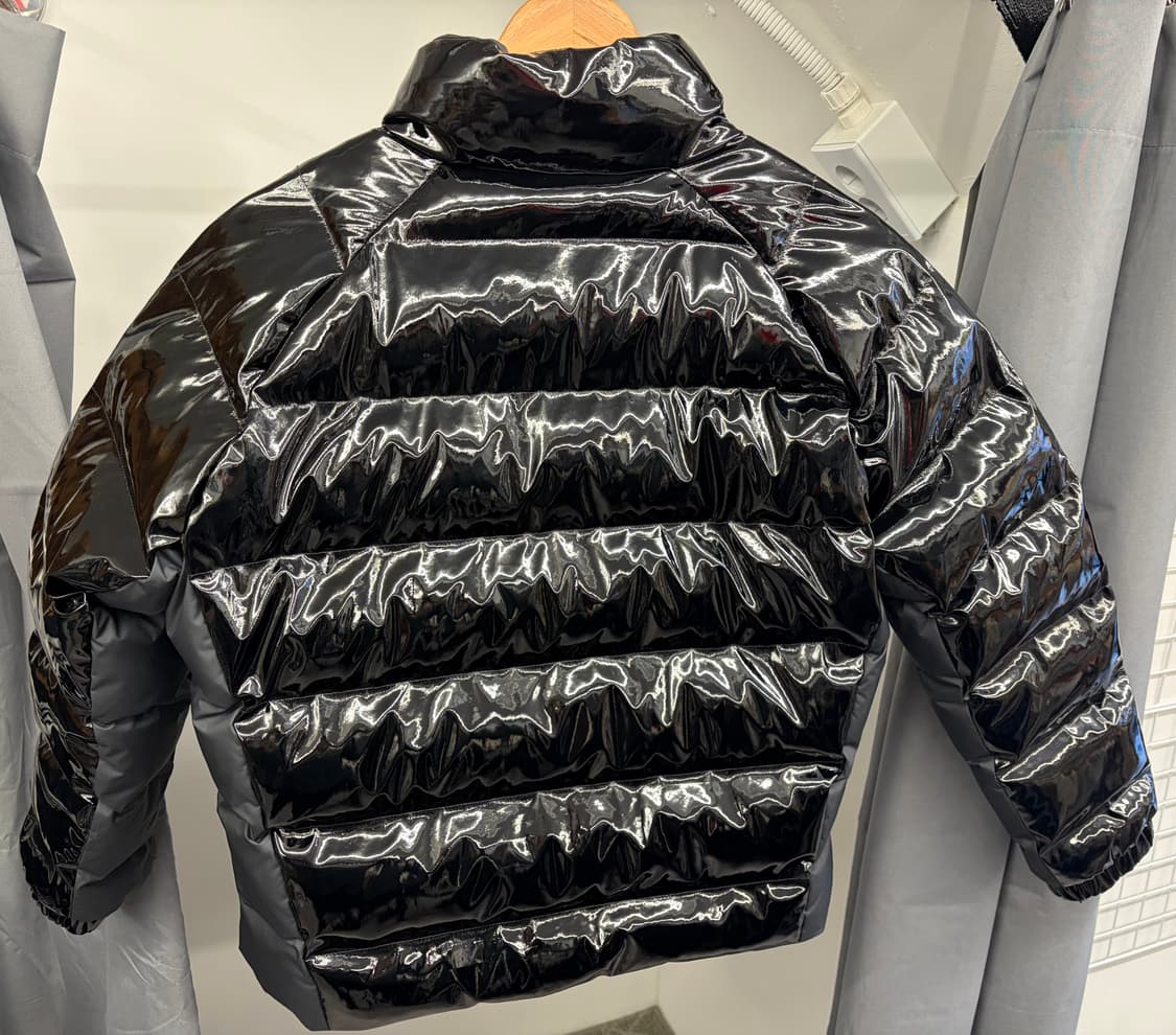 [M] 나이키 여성 유광 숏 패딩 상품이미지2