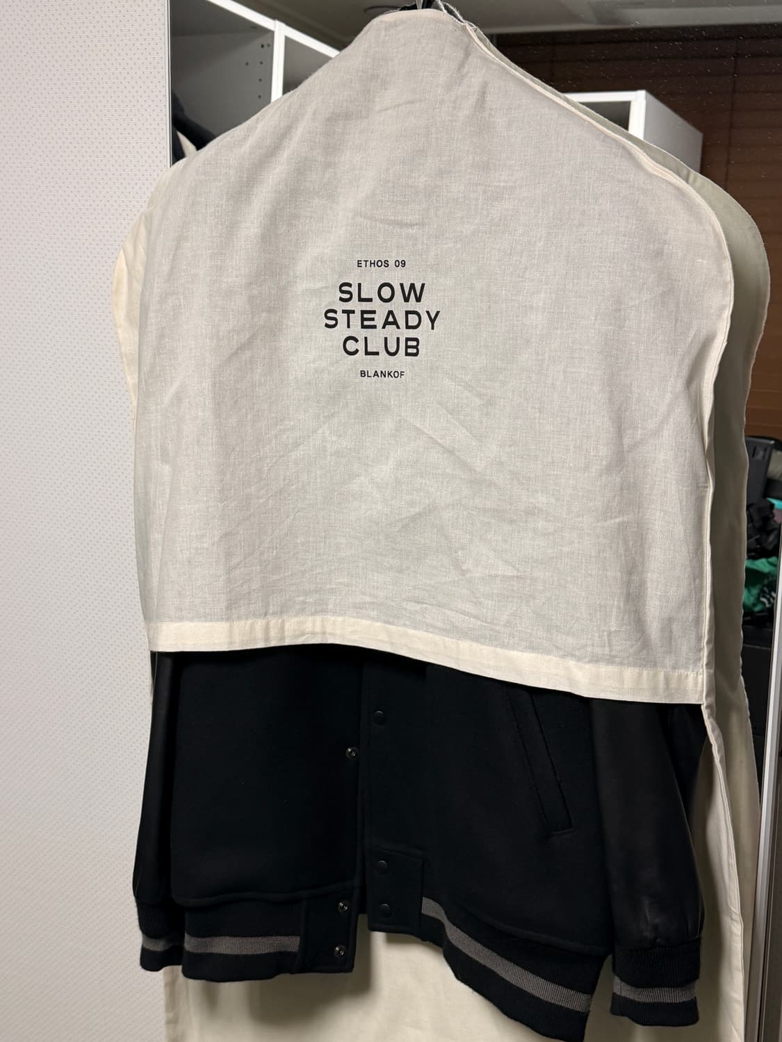 그라프페이퍼 바시티 자켓 3사이즈 블랙 상품이미지2