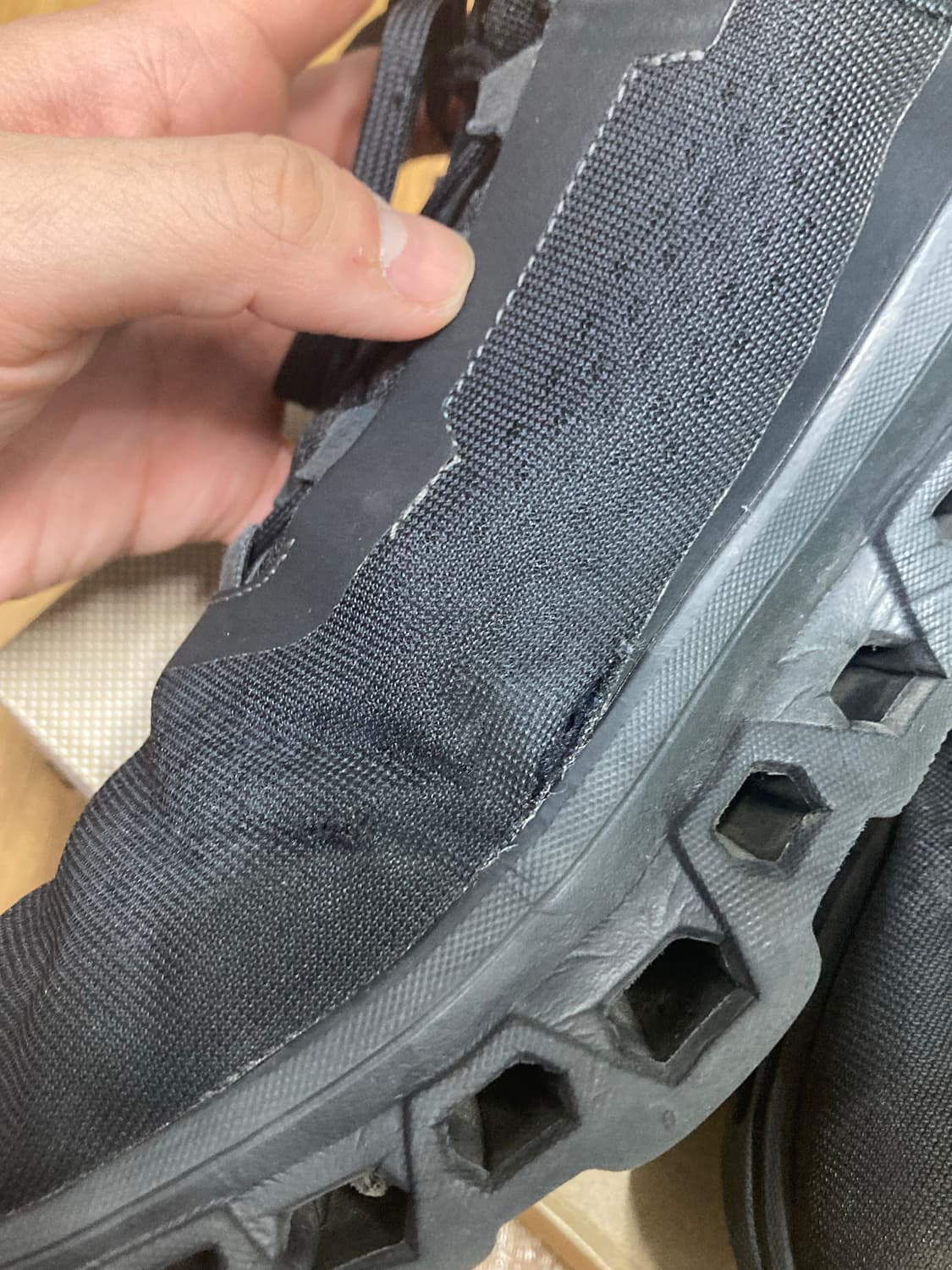 [280] 온러닝 클라우드몬스터 올블랙 상품이미지2