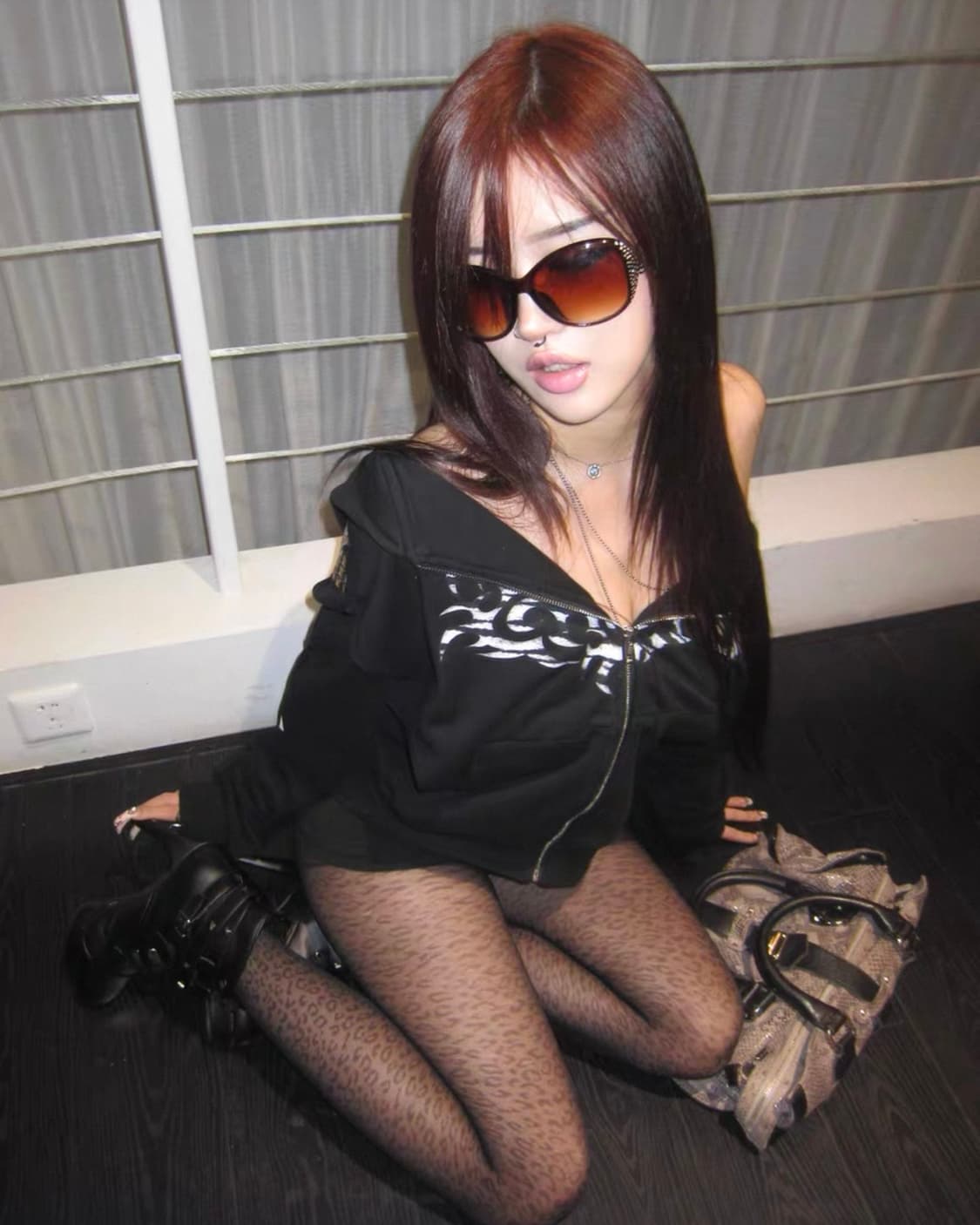 스터드 후드집업 상품이미지4