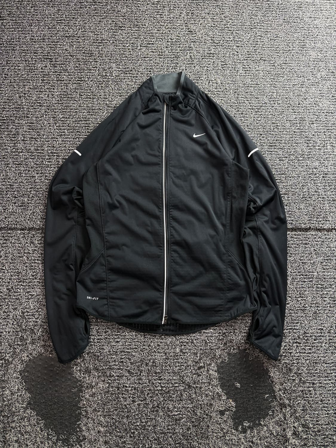나이키 스우시 드라이핏 블랙 러닝 자켓 3702 상품이미지2
