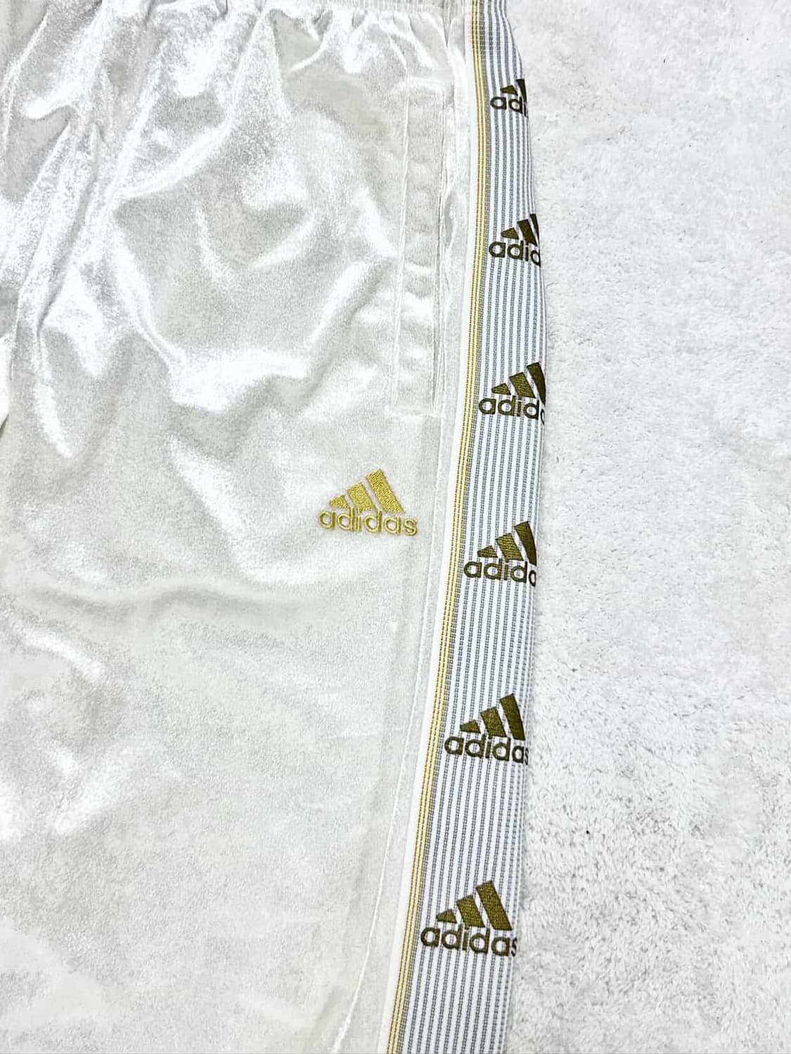 아디다스 JAPAN 크림 벨루어 셋업 상품이미지9