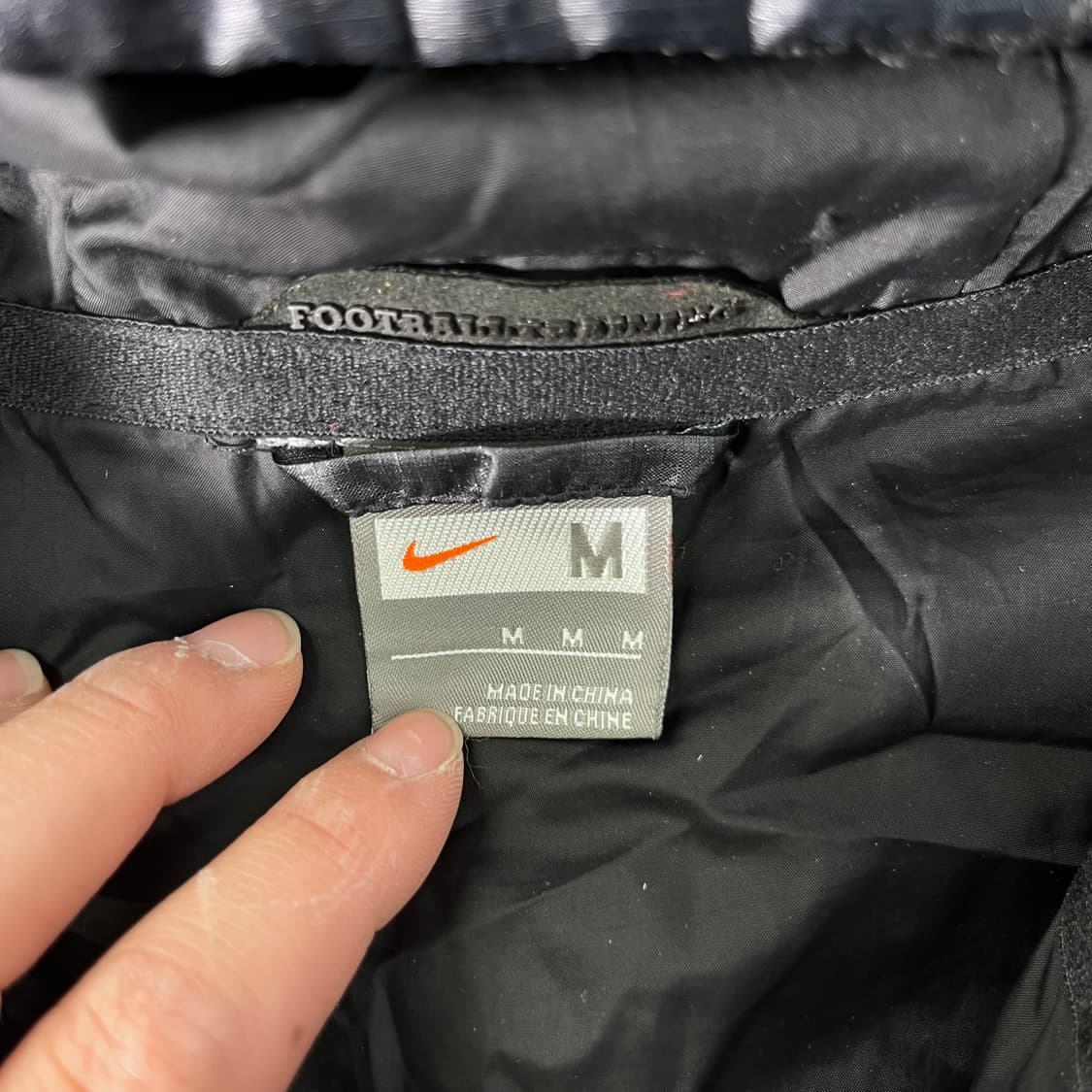 100 나이키 인터밀란 퀄팅 경량 패딩 상품이미지3