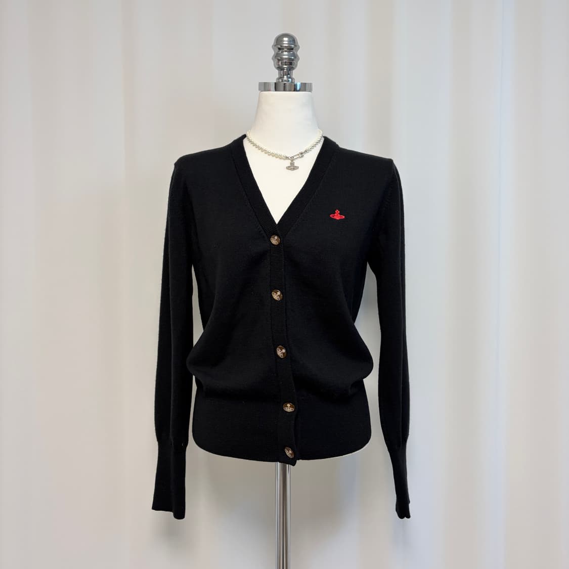 비비안웨스트우드 울 ORB버튼 브이넥 가디건 상품이미지1