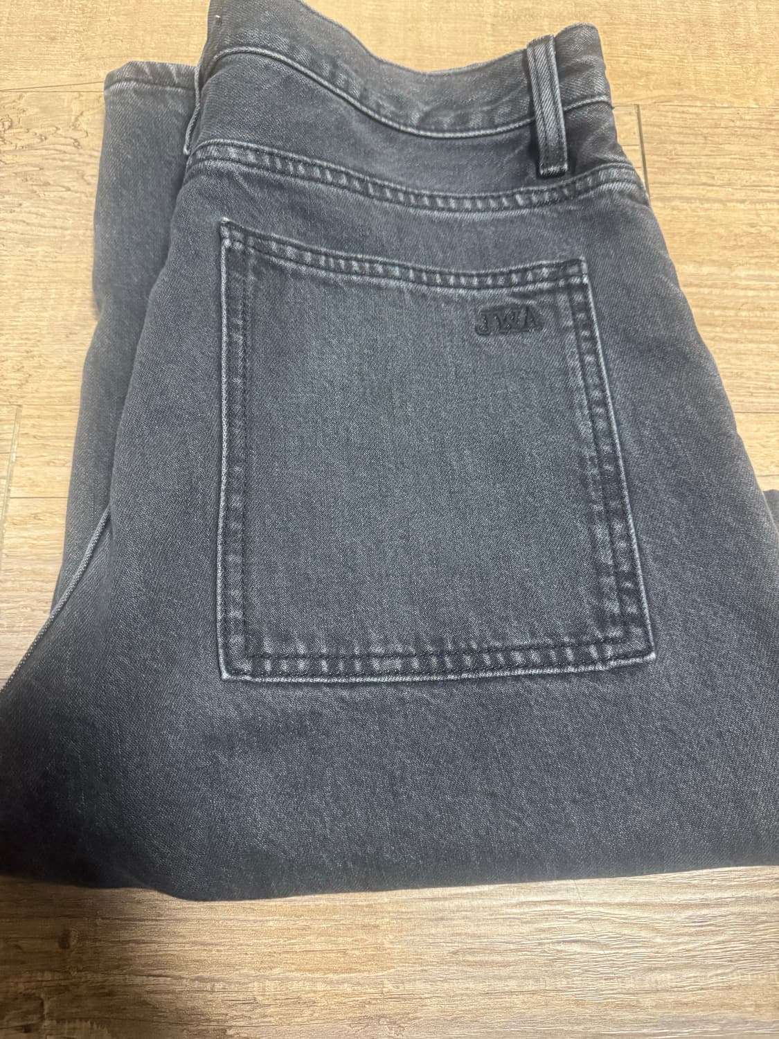 jw앤더슨 흑청 상품이미지1