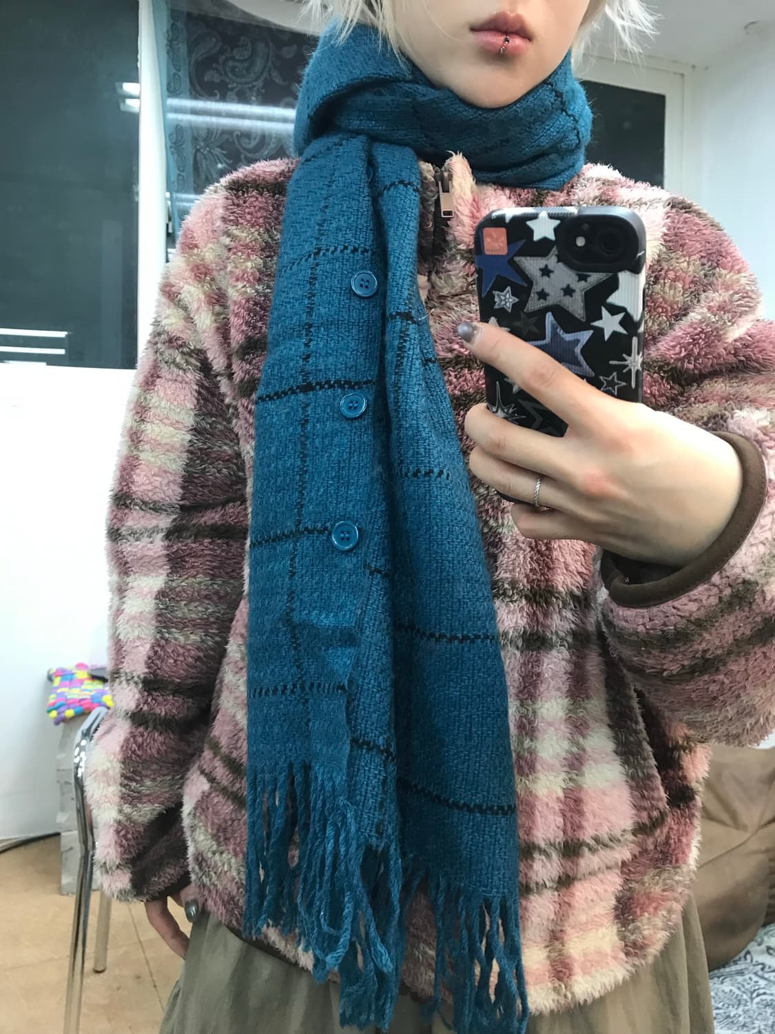 빈티지 체크 버튼 디테일 머플러 목도리 상품이미지1