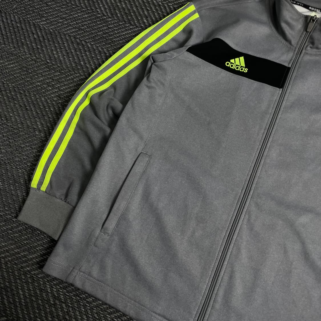 아디다스 에센셜 트랙탑 져지o 3642 상품이미지3