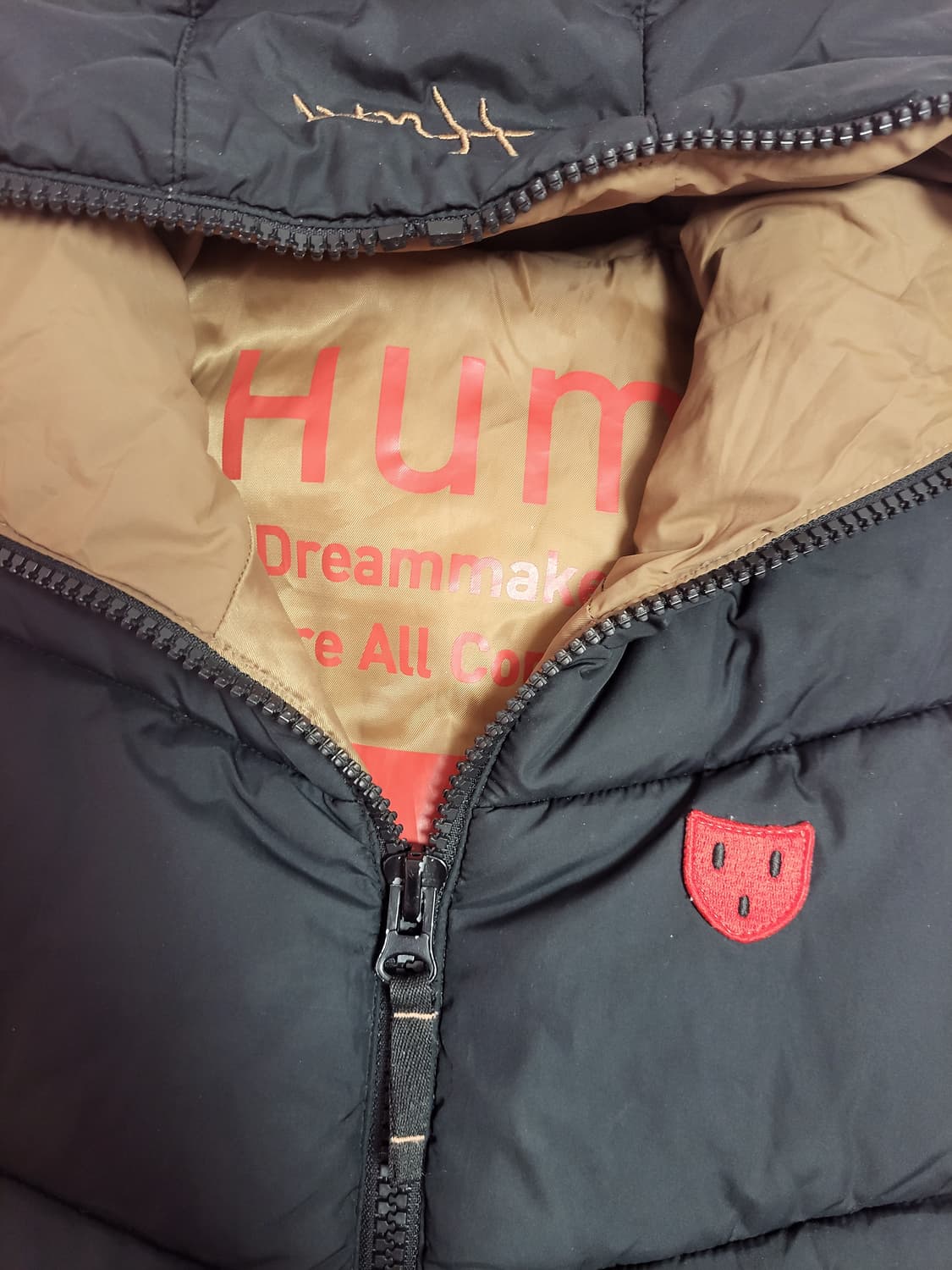 급처상태좋음!HUM 귀요미 후드 패딩 조끼 베스트 럭키슈에뜨st나이키st 상품이미지2