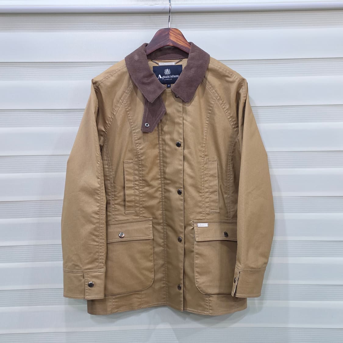 아쿠아스큐텀 코듀로이 카라 헌팅자켓- 우먼프리 상품이미지1