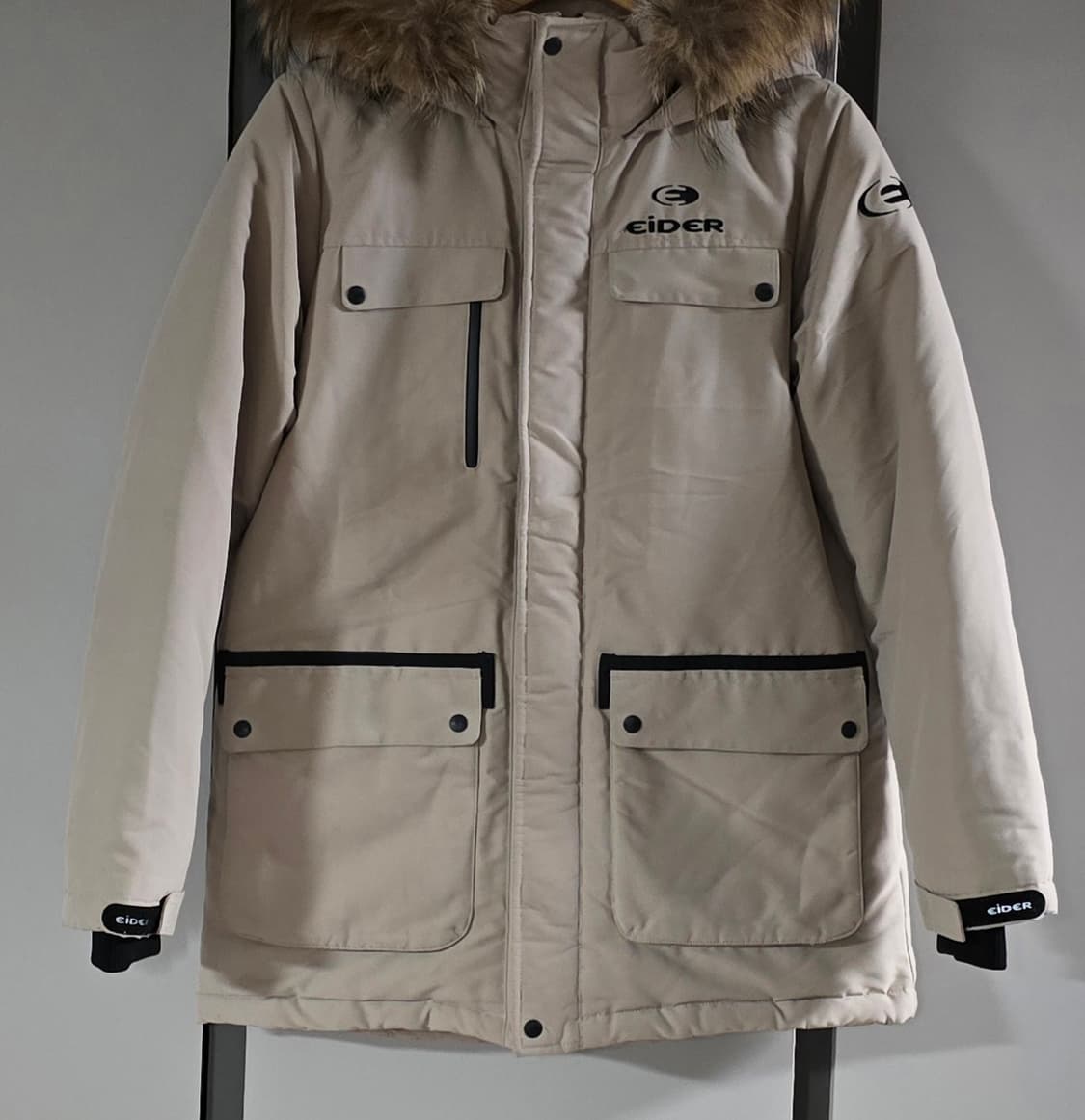 아이더 남자 스텔라 오리털 패딩점퍼.
싸이즈 95 상품이미지1