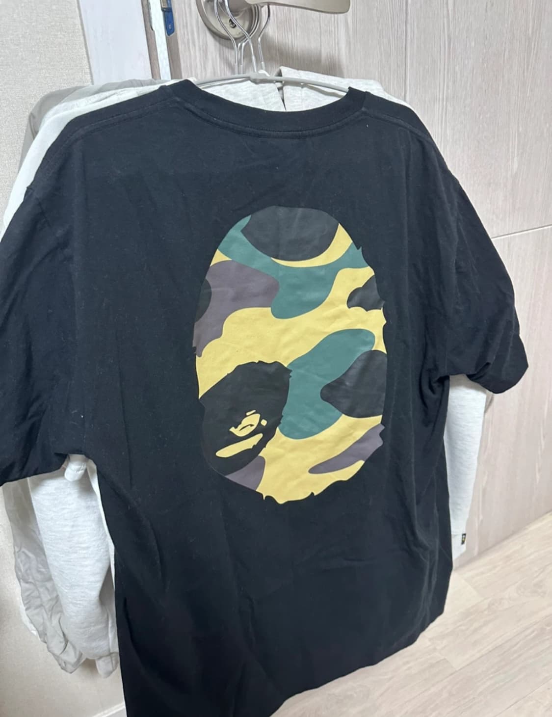 베이프 반팔 xl판매합니다 상품이미지2