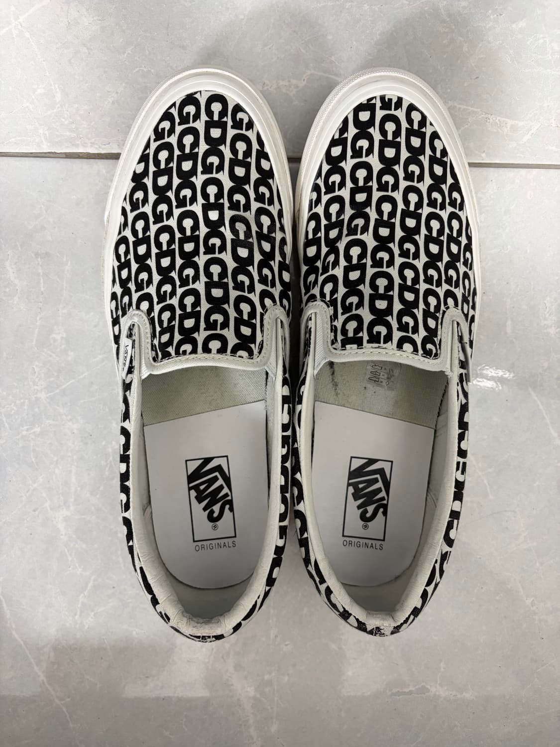 반스 x CDG 슬립온 상품이미지1