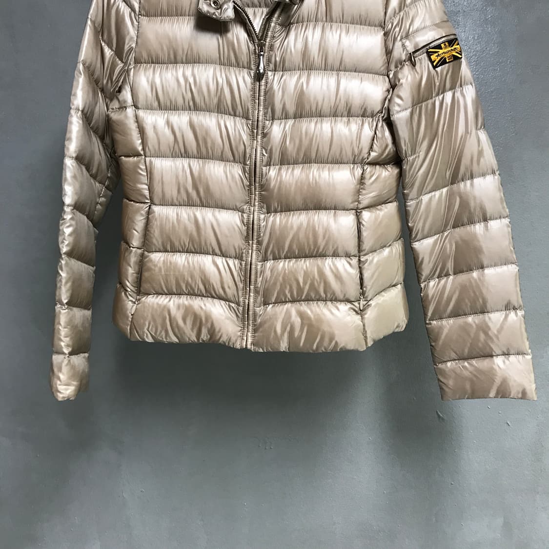 비비안웨스트우드 패딩 40(W) 상품이미지3