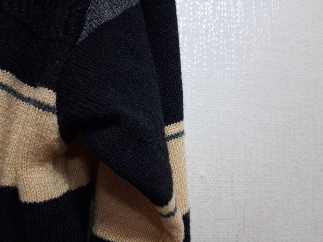 일본구제 먼싱웨어 남성 울니트 가오리루즈핏 남성M 98 레트로핏
원산지  상품이미지7