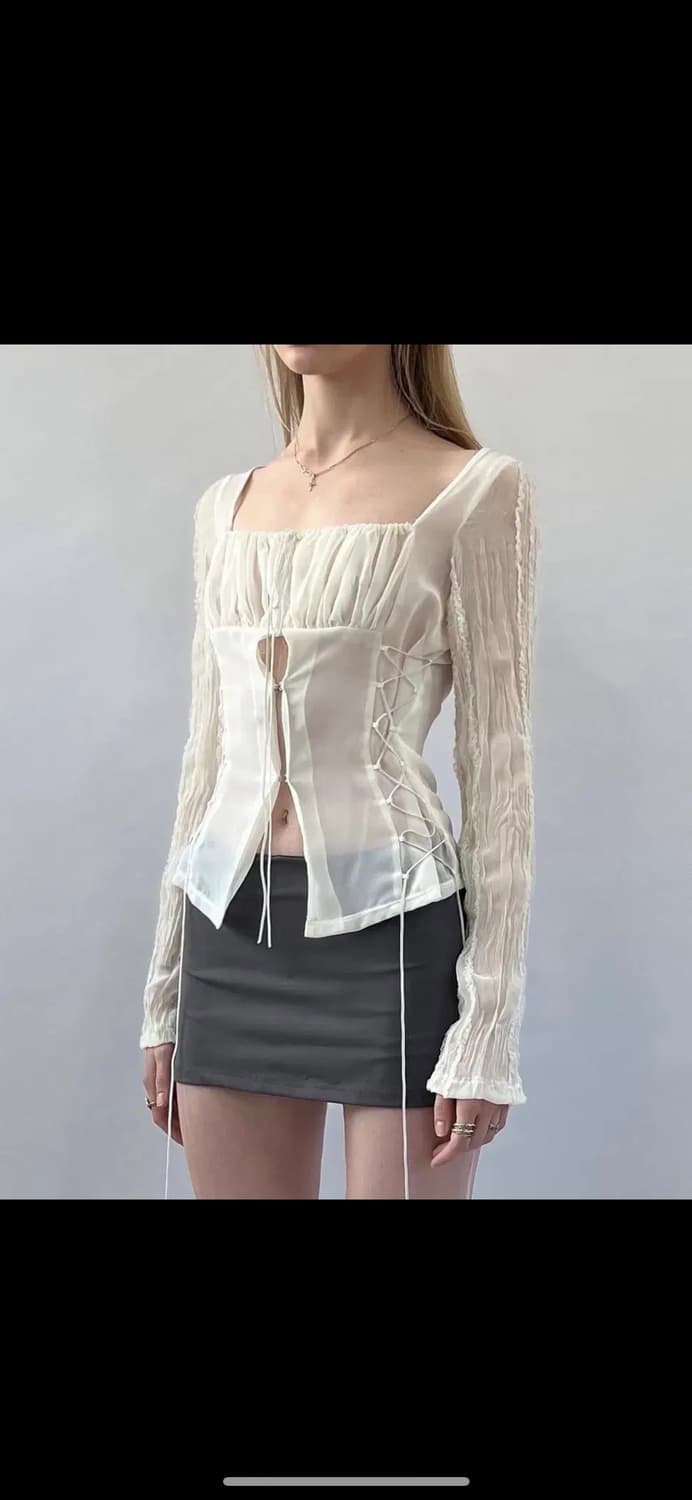 구해요) Bonnae 본네 레이스업 쉬폰 블라우스 아이보리 상품이미지1