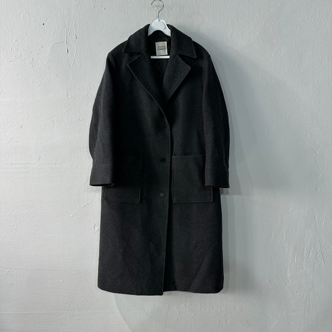 스튜디오톰보이 롱코트 상품이미지1