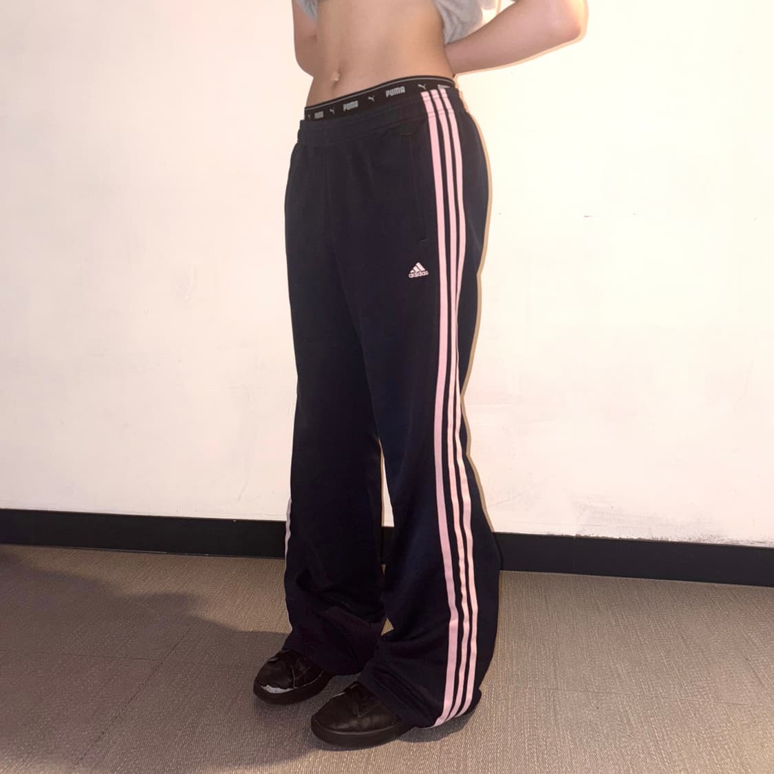 아디다스 핑크 네이비 부츠컷 와이드 트레이닝 트랙 팬츠 딸기우유 y2k 상품이미지1