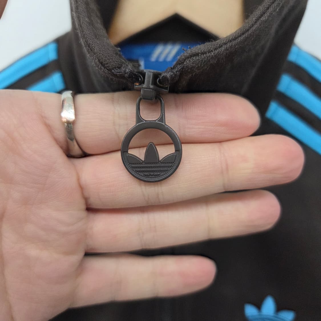 아디다스져지 삼선 트랙탑 브라운/블루 여m 상품이미지3