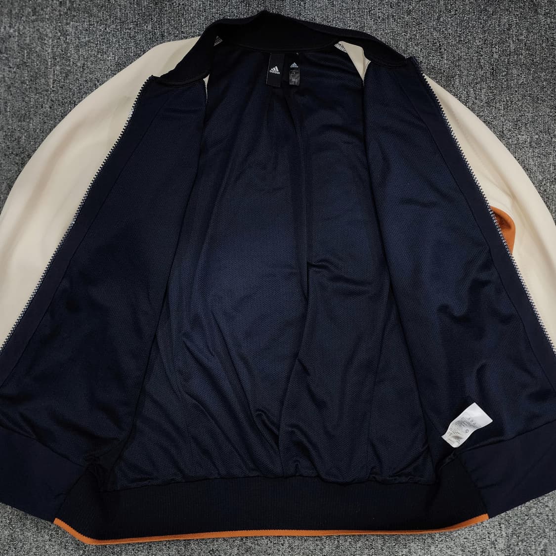 아디다스 M VRCT 트레이닝 자켓 L 상품이미지3