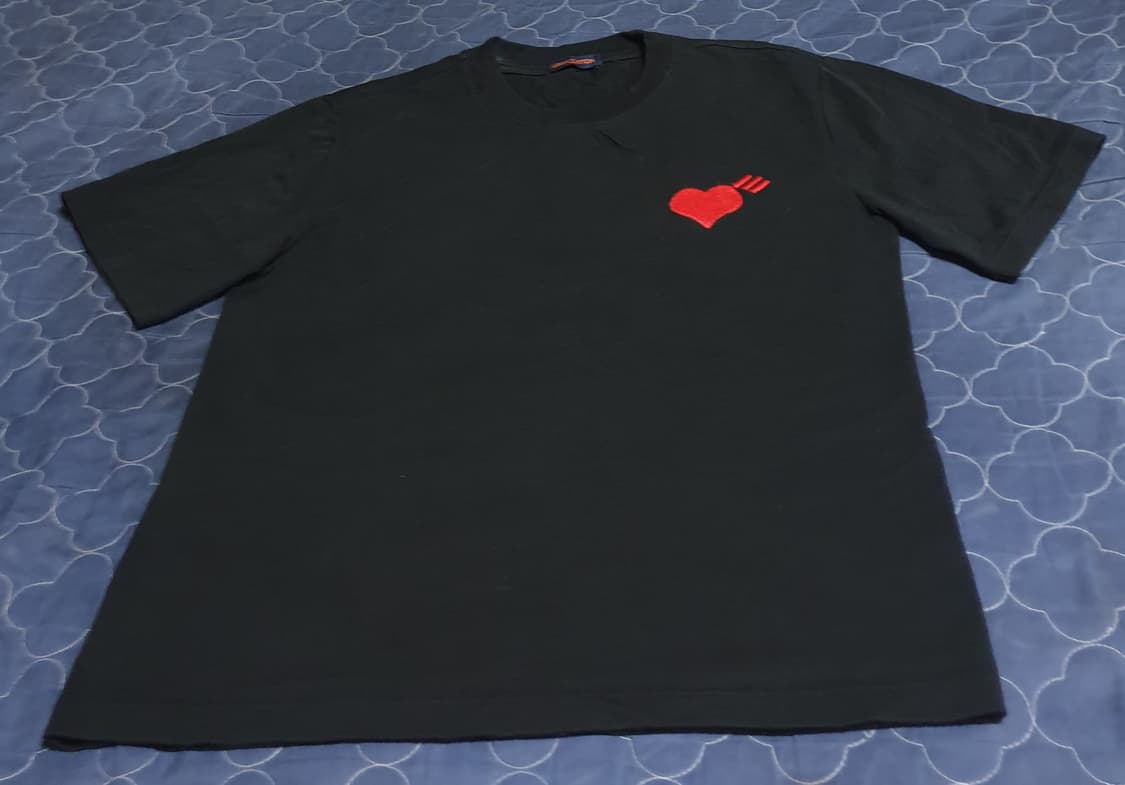 루이비통 자수 반팔티 블랙 (L) 상품이미지1