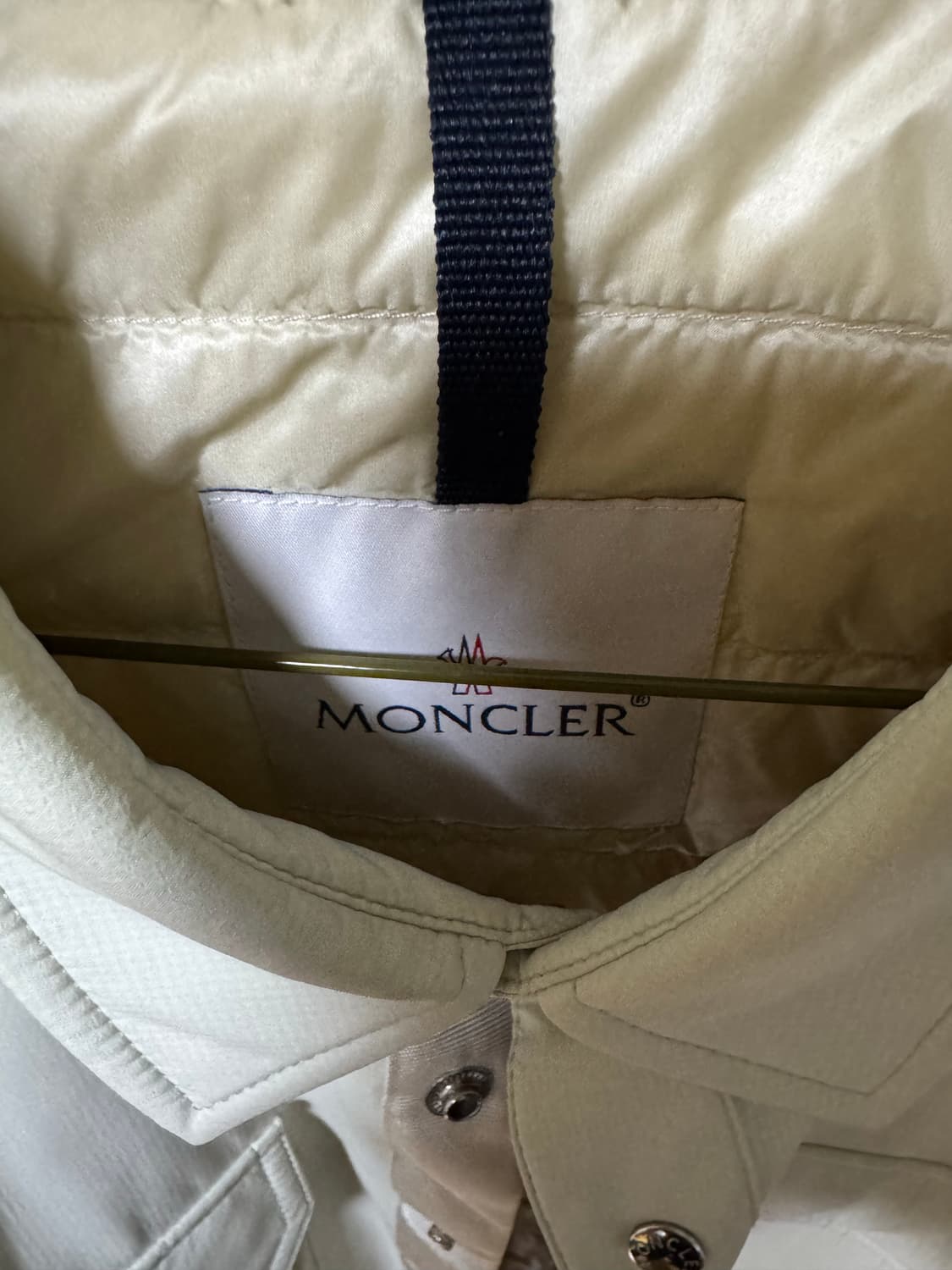 몽클레어 경량패딩 상품이미지3