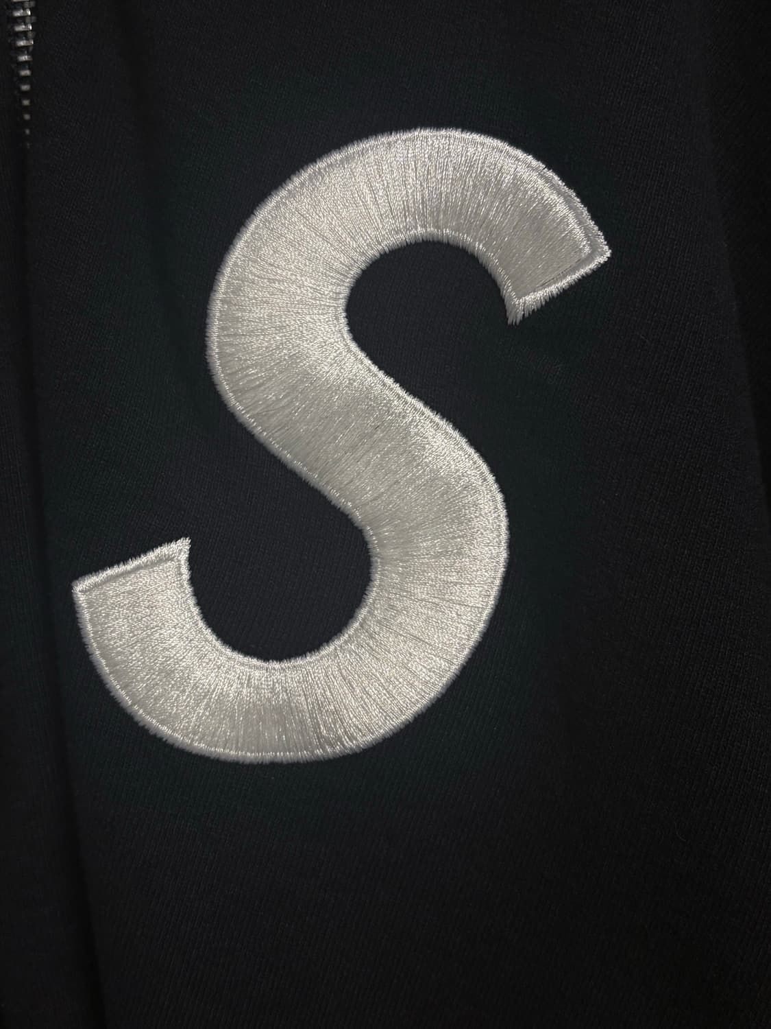 슈프림 s로고 후드집업 블랙 L 상품이미지3