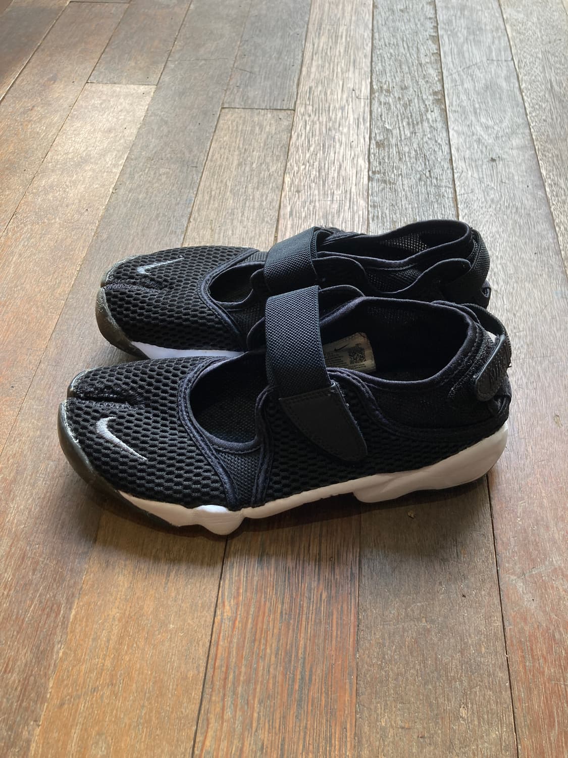 나이키 타비 에어 슈즈 250 상품이미지2