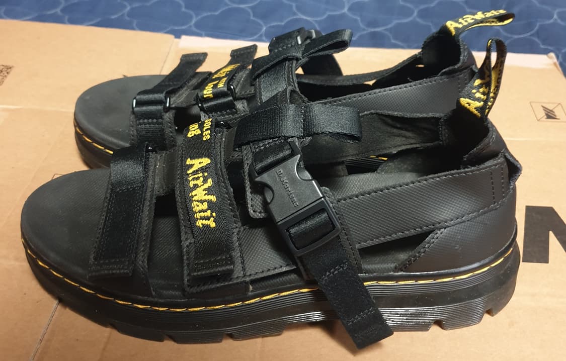 닥터마틴 피어슨 샌들 블랙 UK8 (270) 상품이미지3