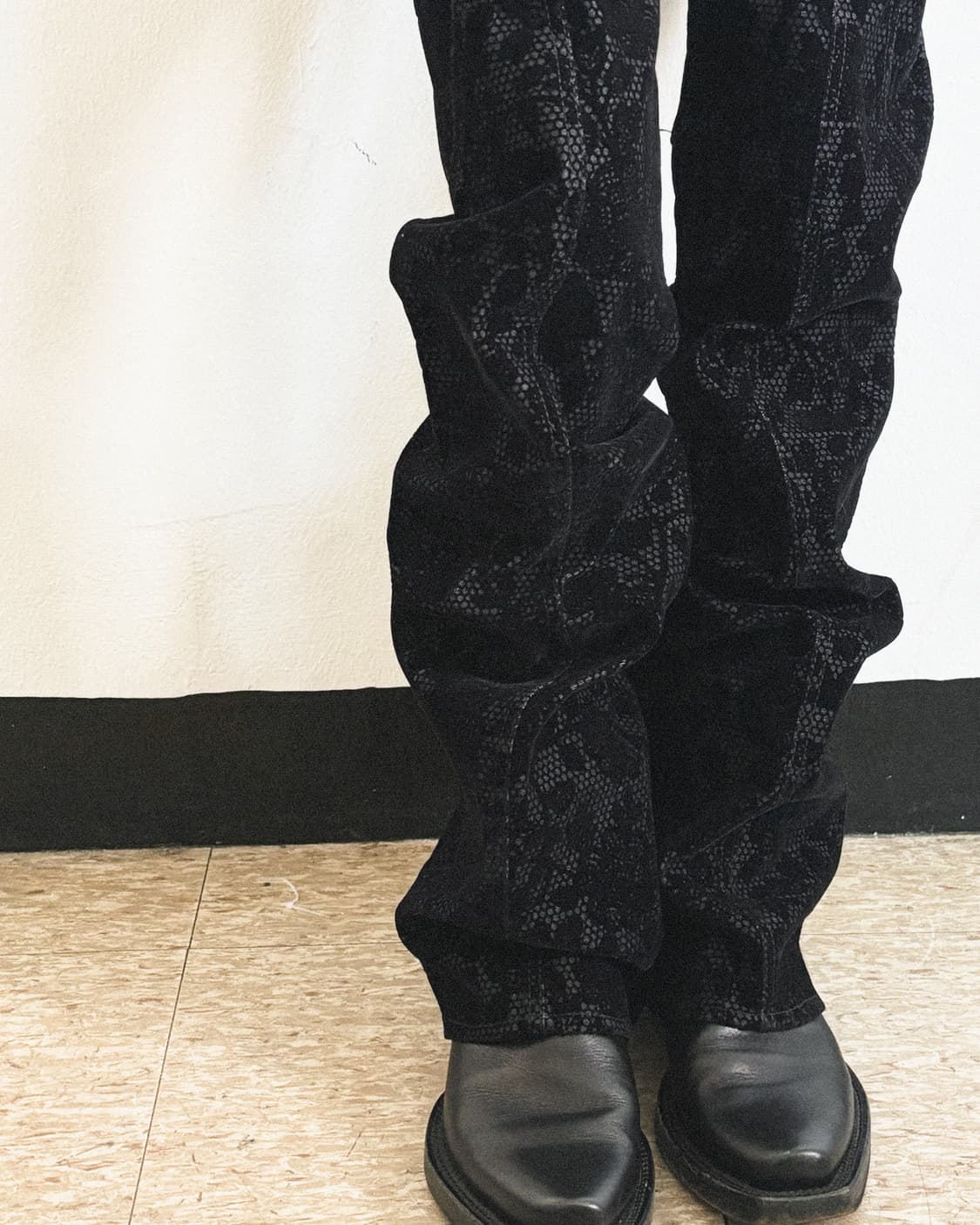 rare* 90s 베르사체 데드스탁 맥시 플레어 벨루어팬츠 상품이미지7