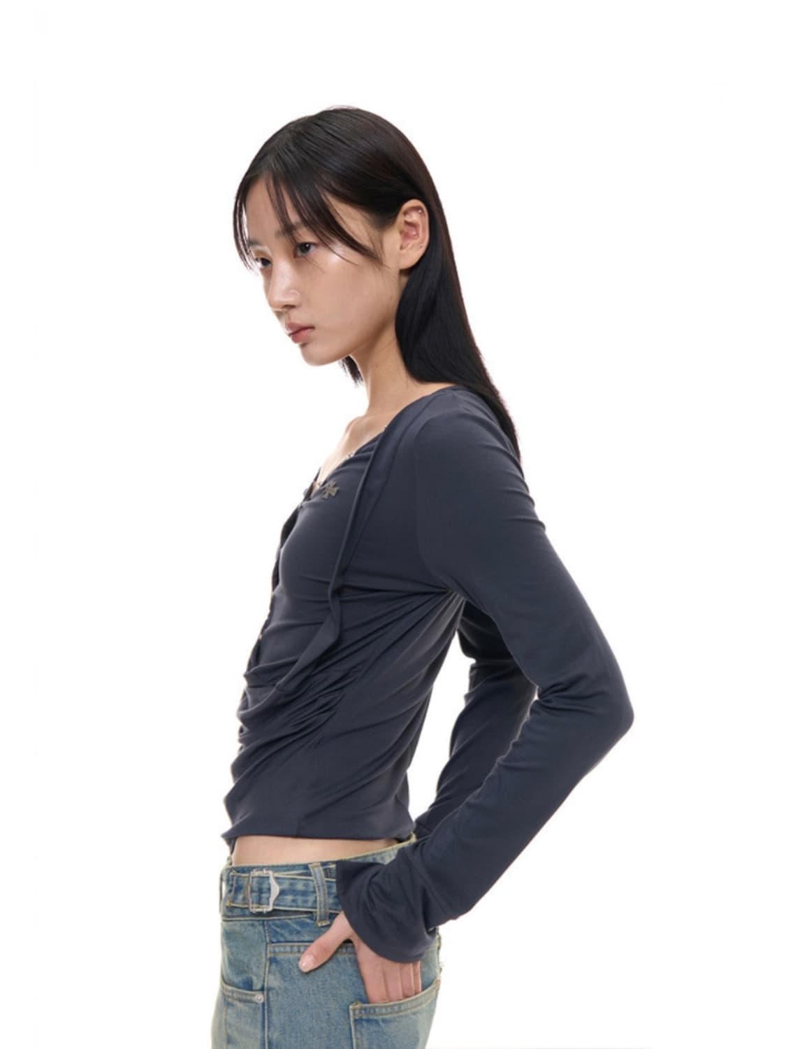 2000아카이브 DRAPED HENLEY TOP 차콜 새상품 상품이미지2