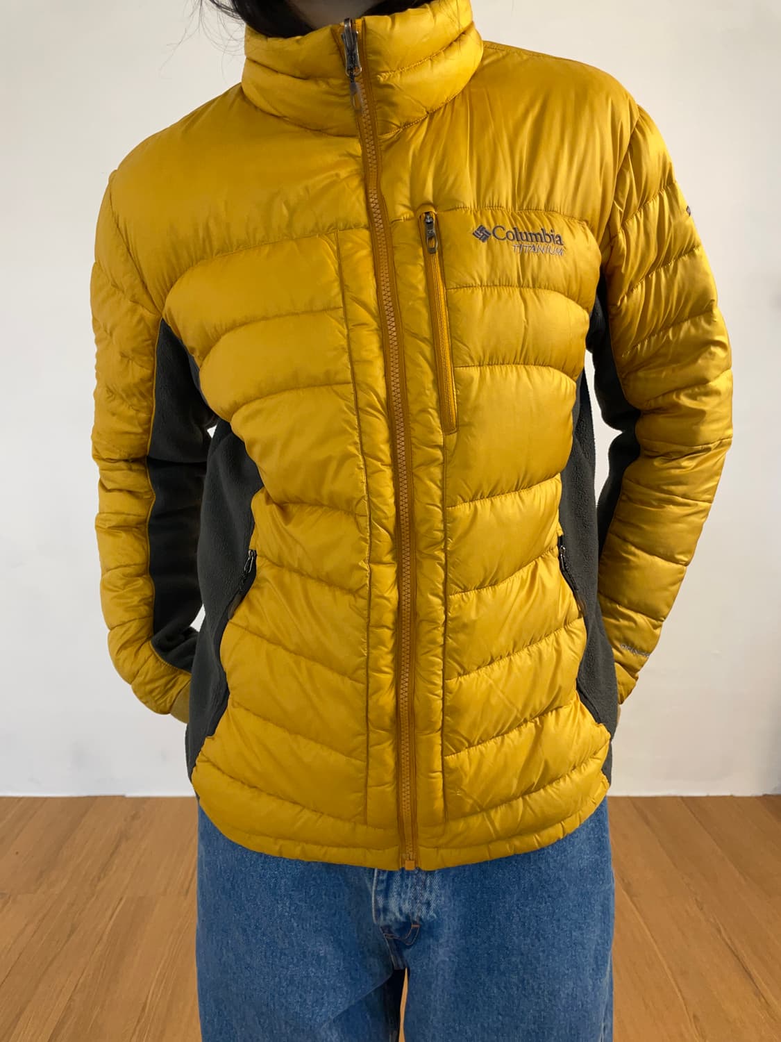 컬럼비아 경량패딩  상품이미지10