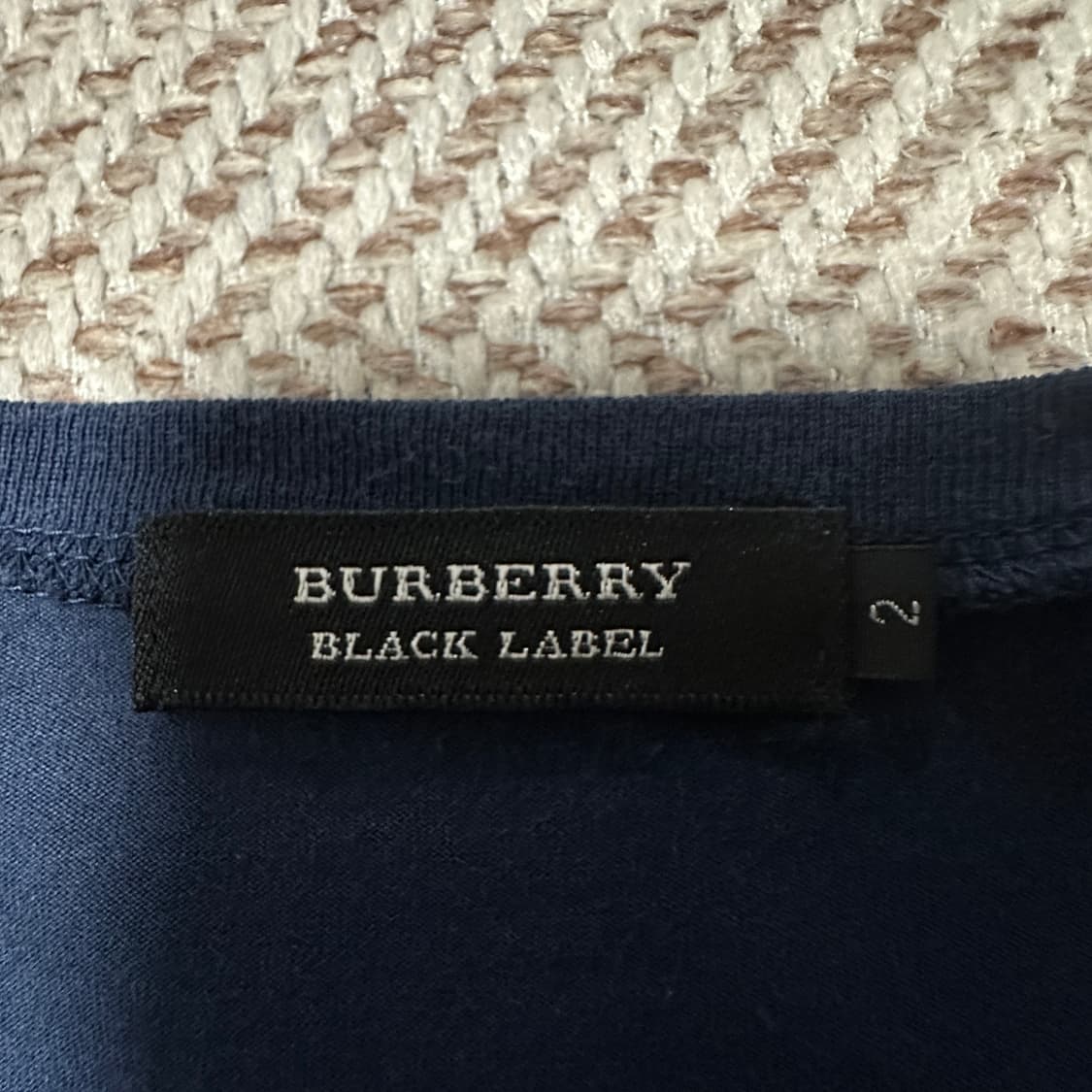 BURBERRY black label t-shirt navy 상품이미지5