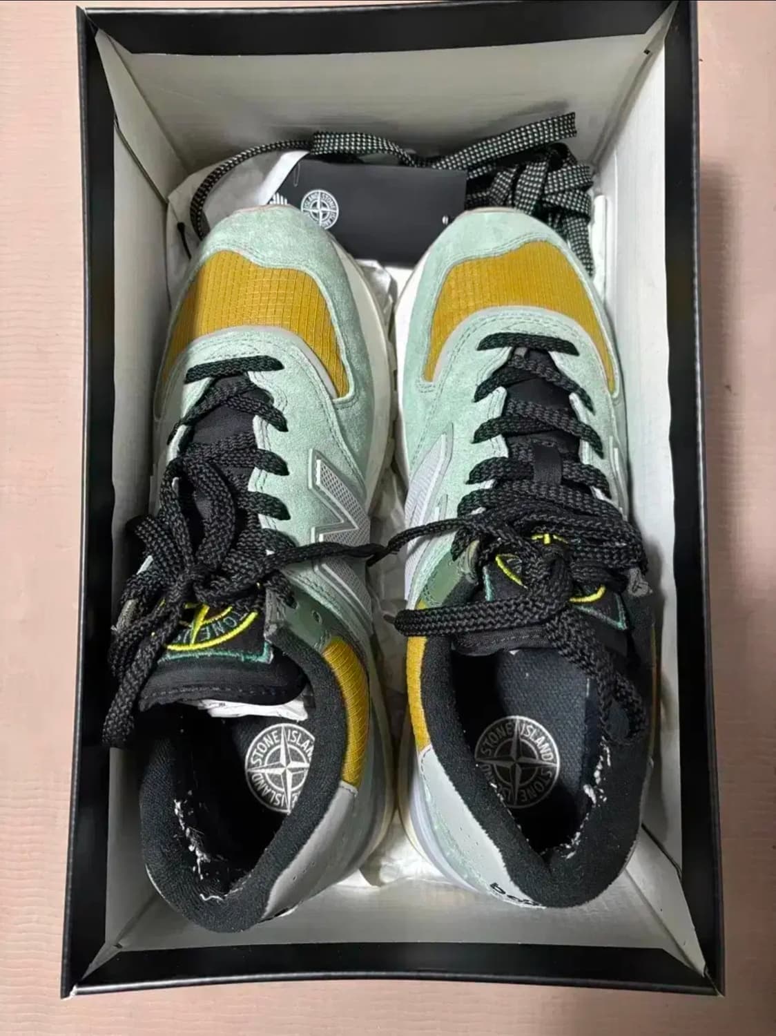 스톤아일랜드 뉴발란스 574 레거시 라이트그린 255 상품이미지1