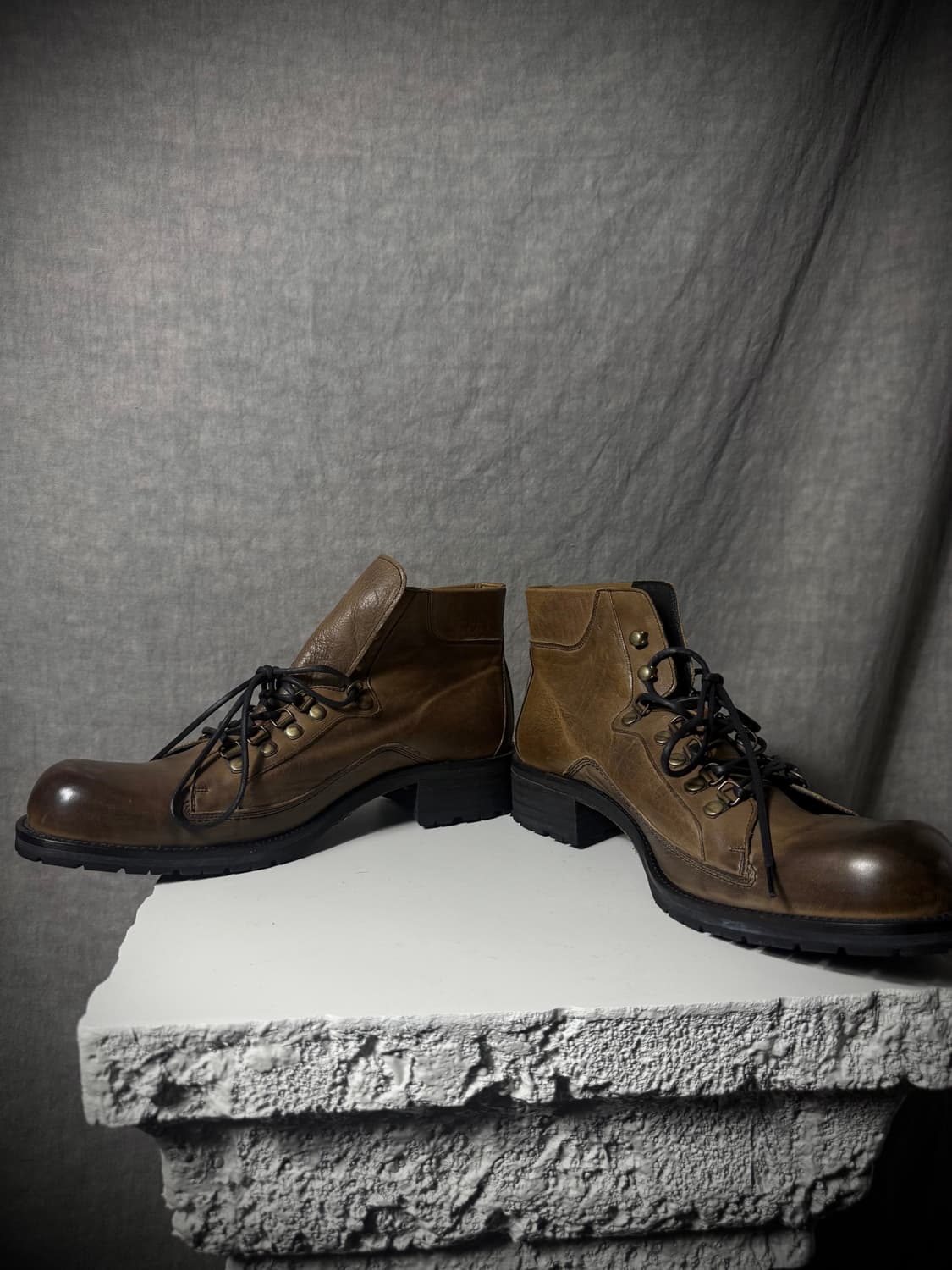 Whoop-De-Doo Lace-Up Boots  상품이미지3
