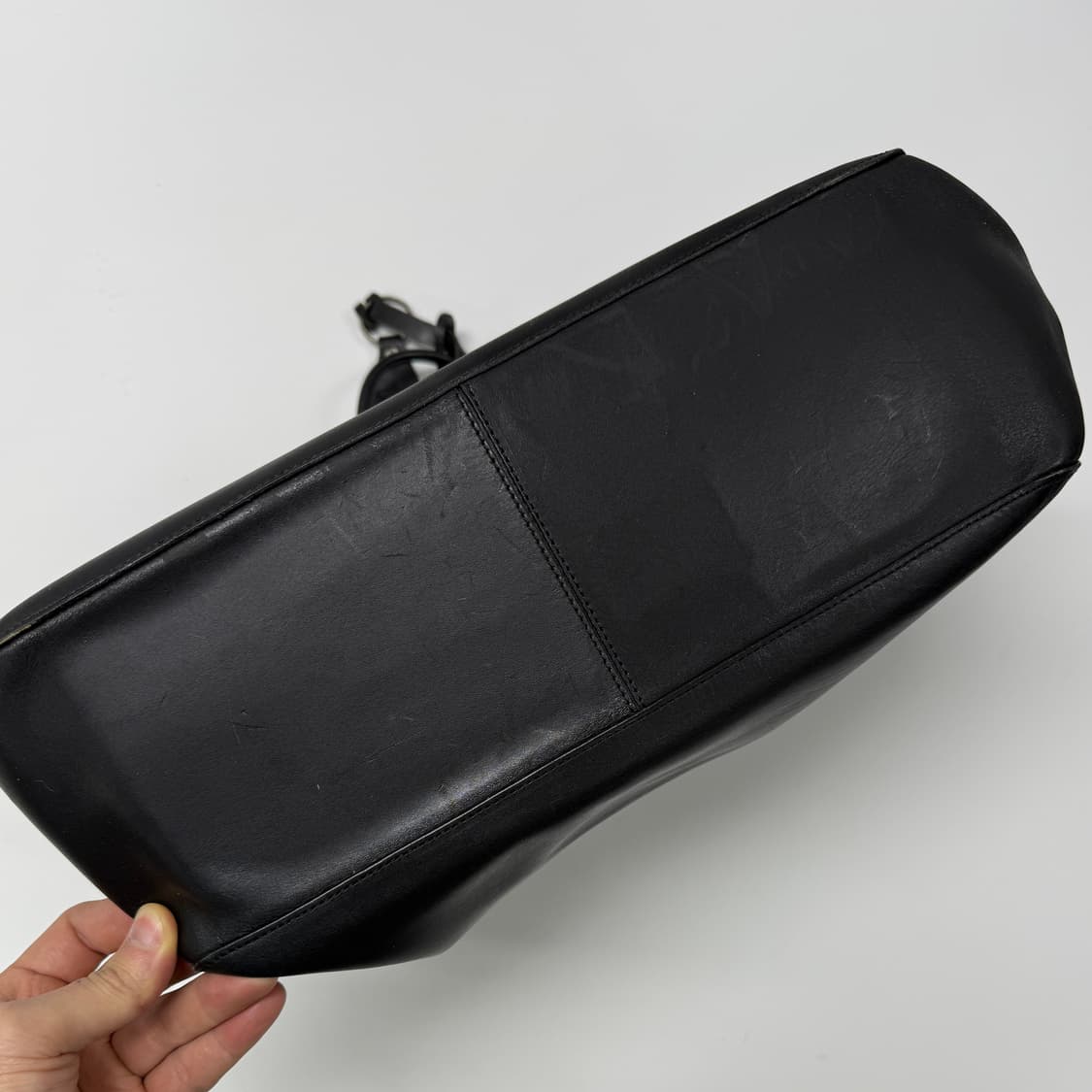 Margaret Howell basic leather bag 상품이미지7