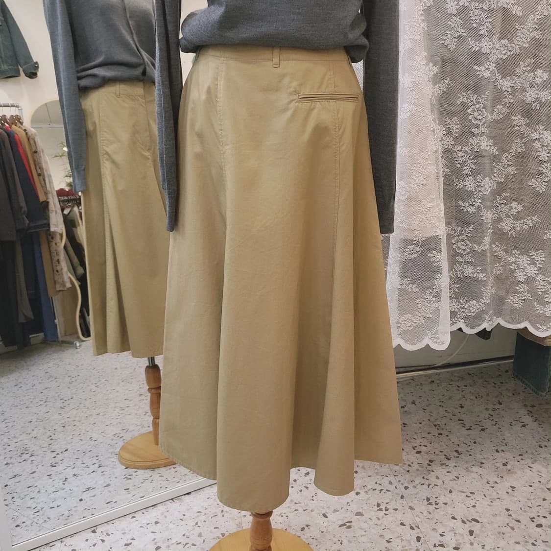 유니클로 베이지 코튼 플레어스커트 상품이미지7