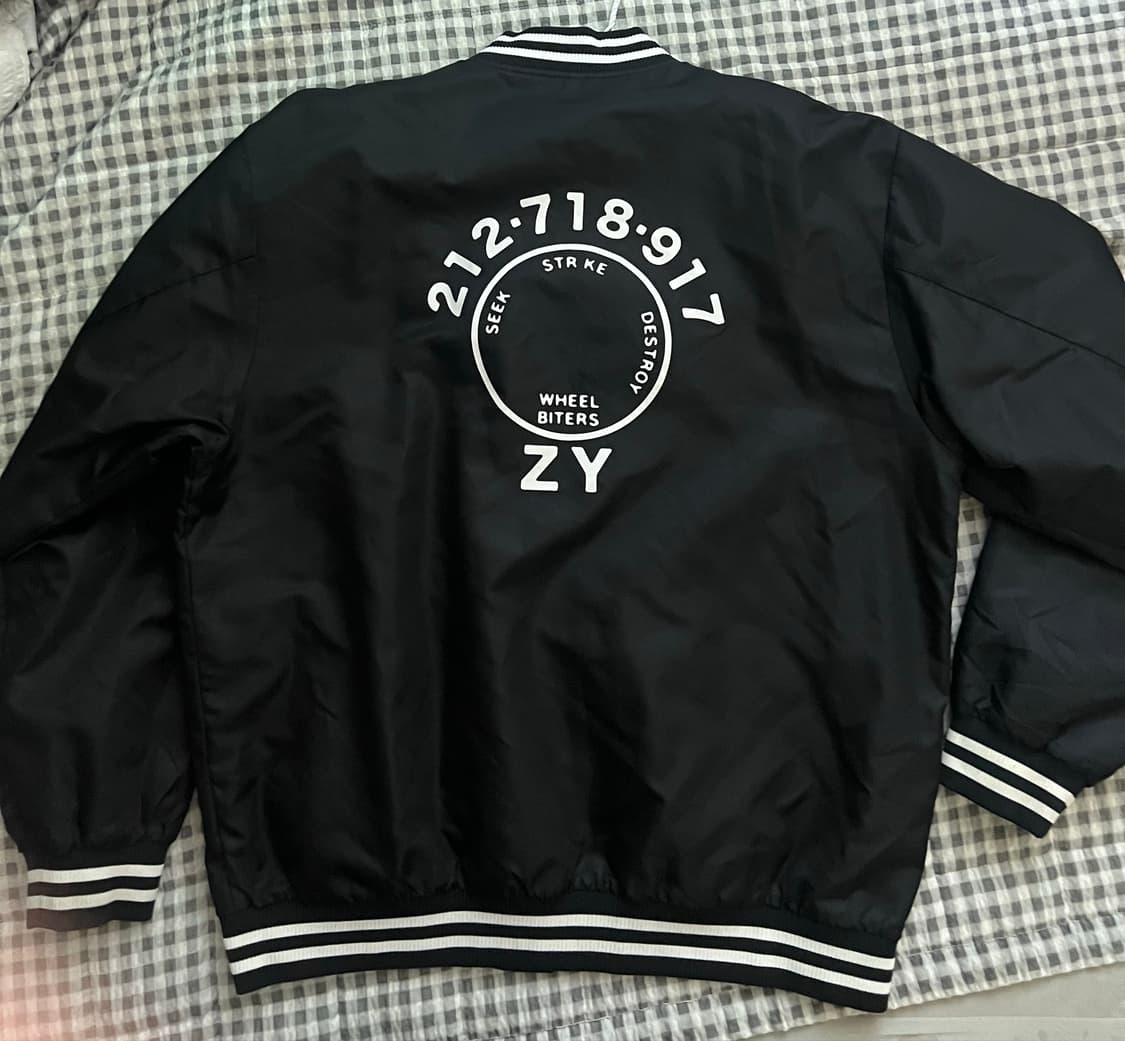 zooyork 바시티 자켓 상품이미지2