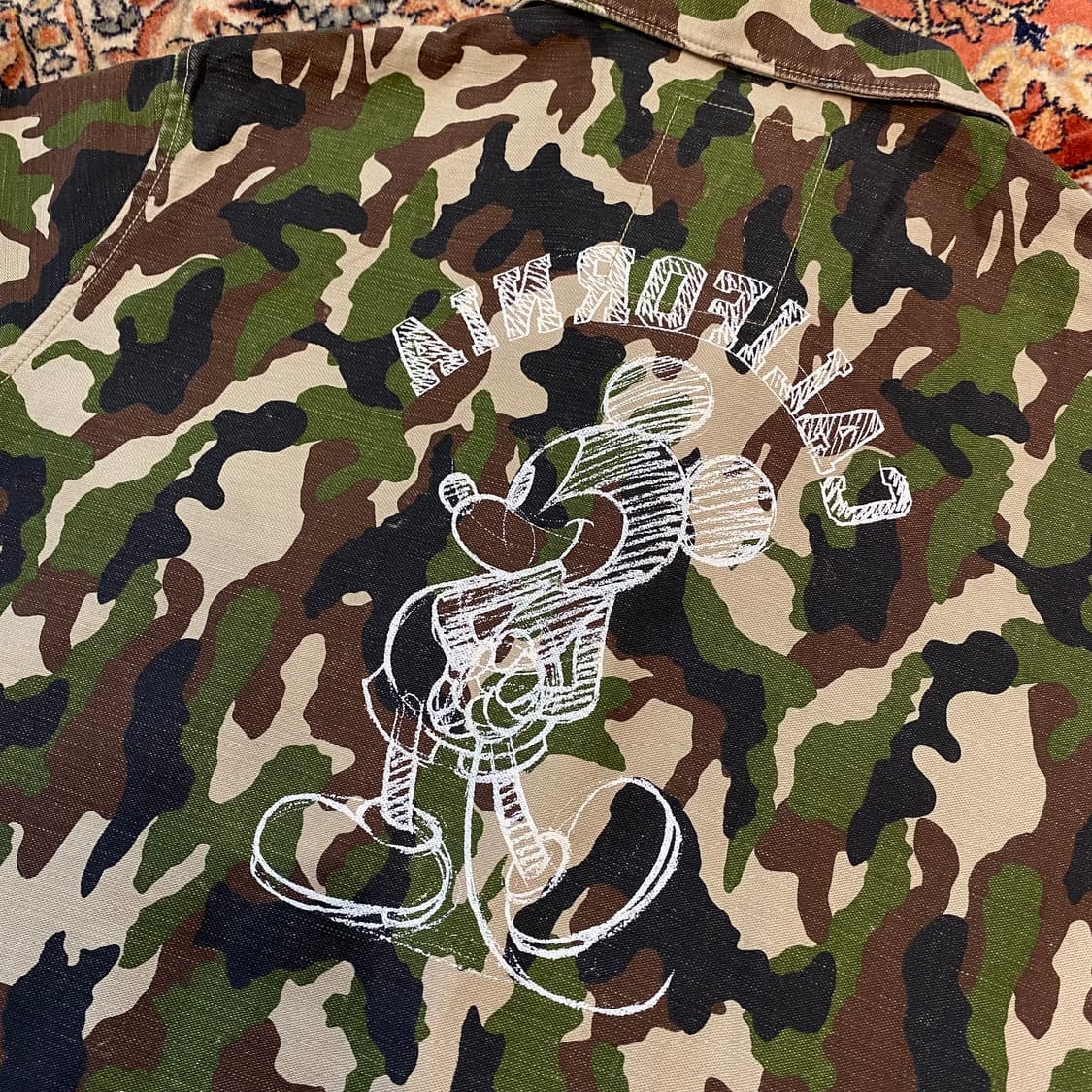 🌊X-large X Mickey Camo shirts (half sle 상품이미지3