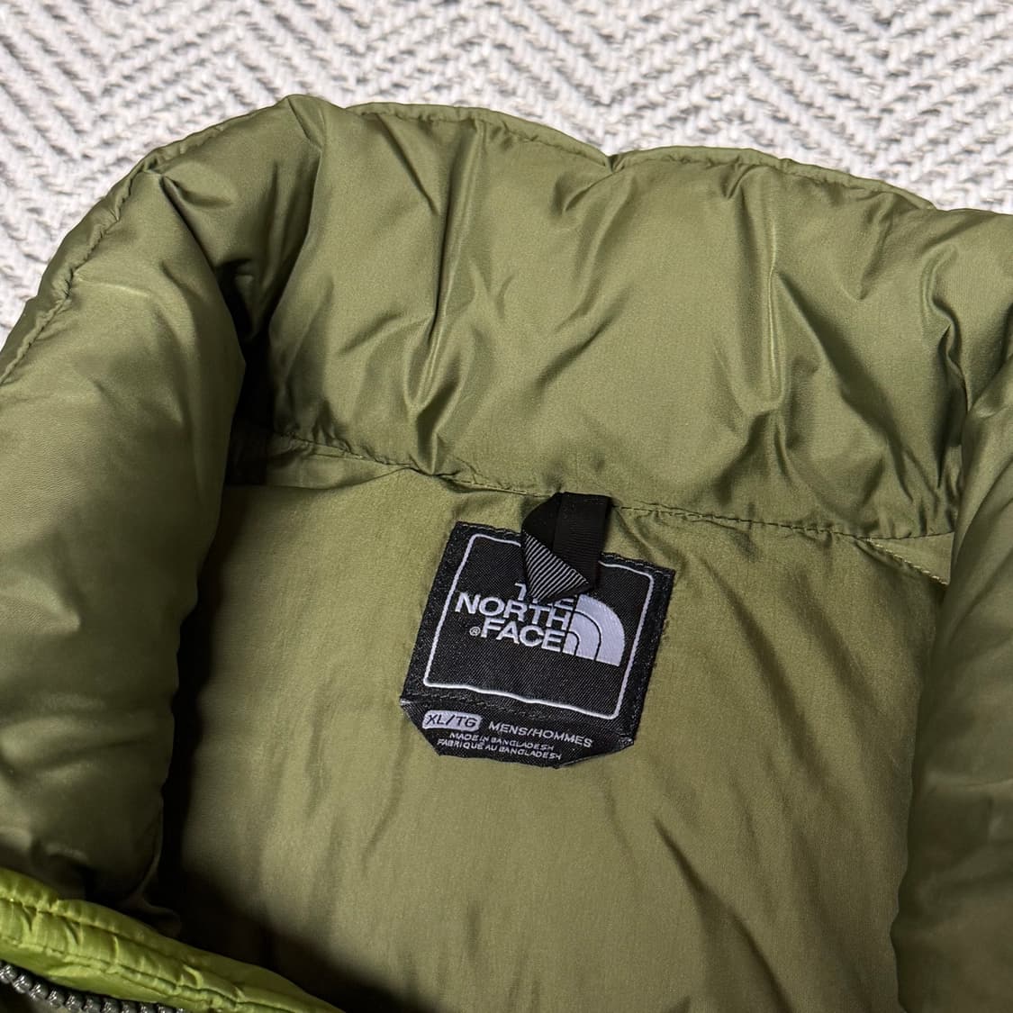 [105] 노스페이스 센터로고 무광 그린 700 눕시 패딩 상품이미지4