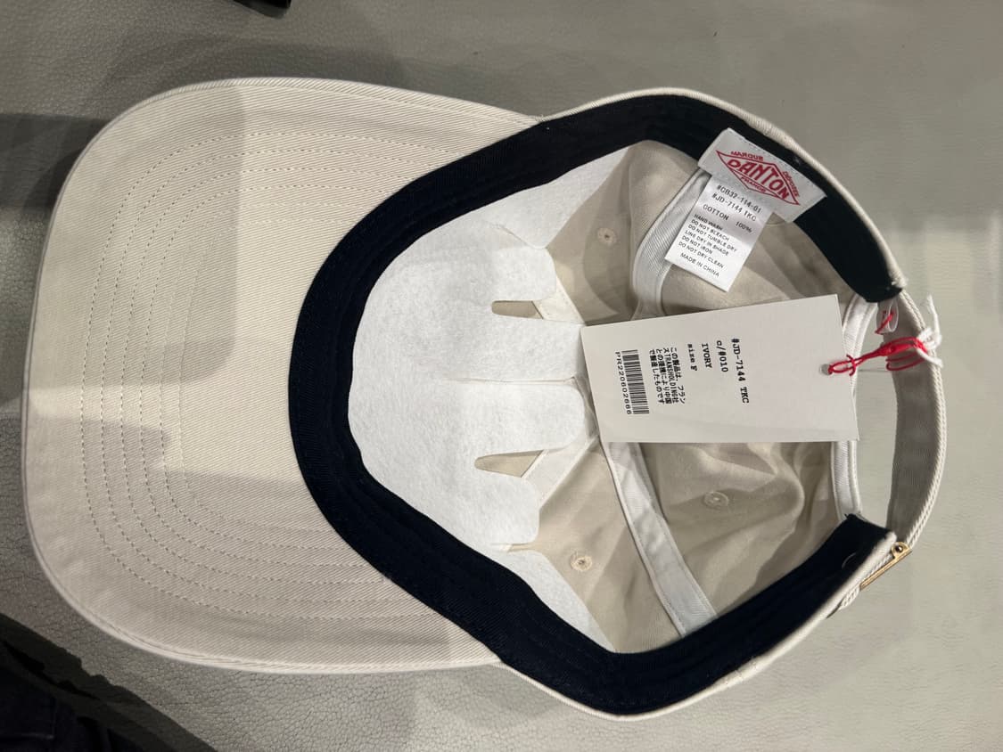 단톤 아이보리 볼캡  상품이미지3