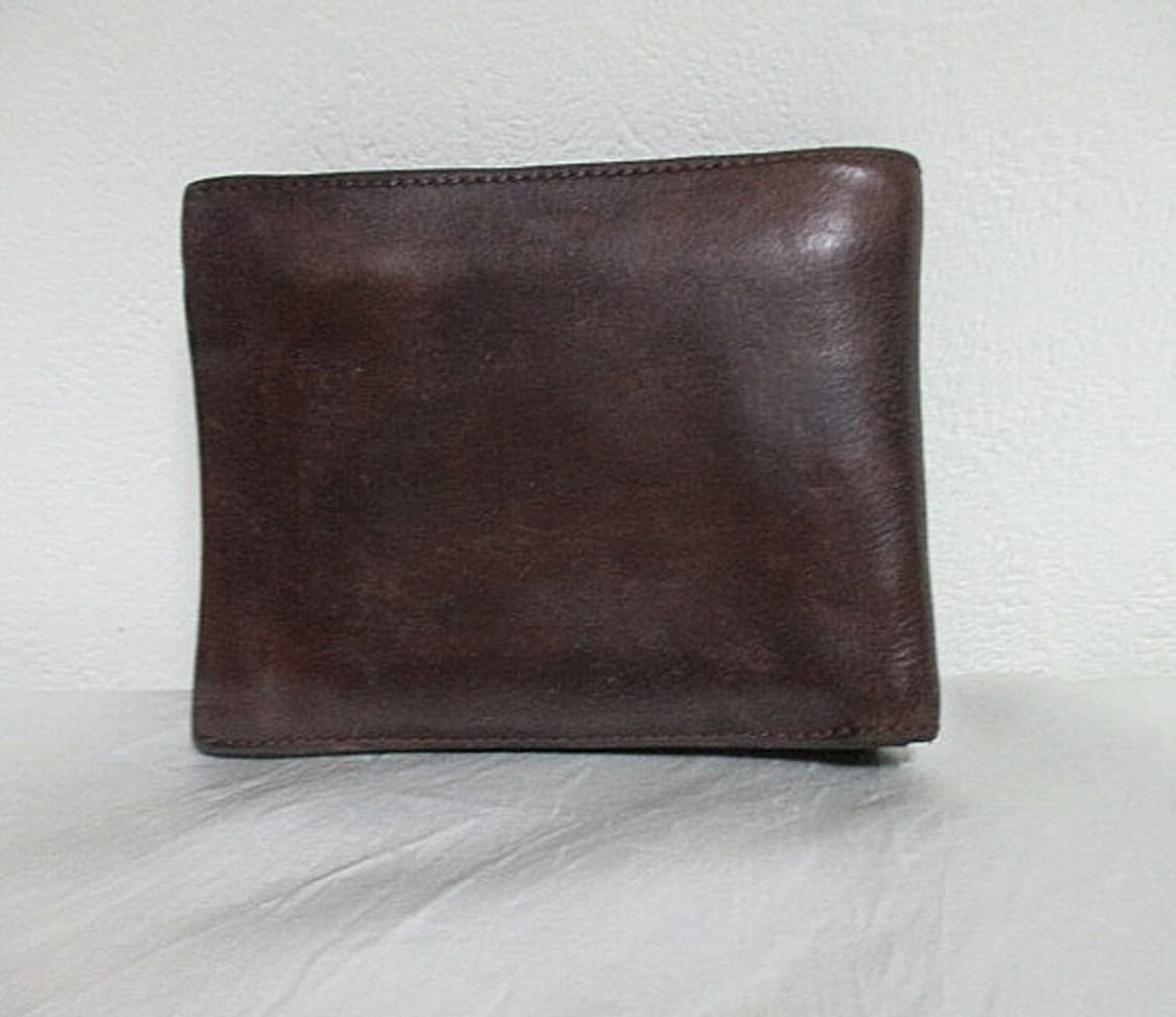 비비안 웨스트우드 소가죽 로고 형압 지갑 상품이미지2