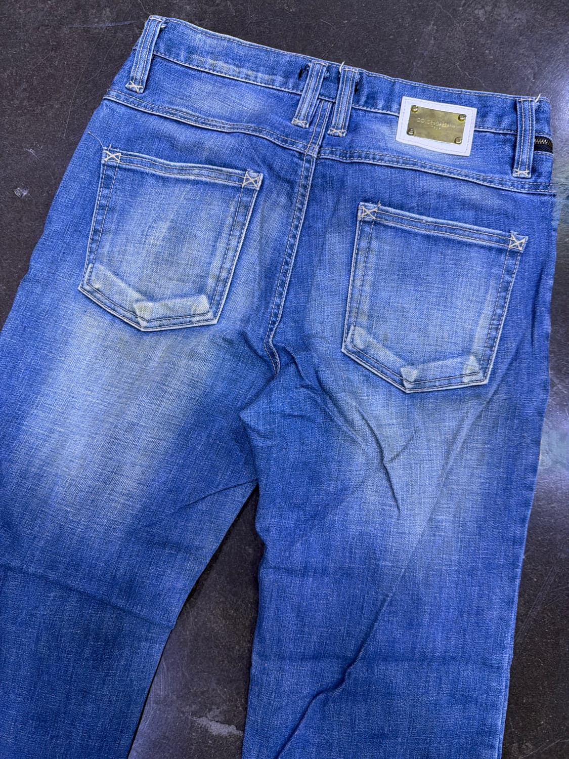 돌체앤가바나 지퍼 포인트 빈티지 워싱 스트레이트핏 데님팬츠 48 상품이미지8