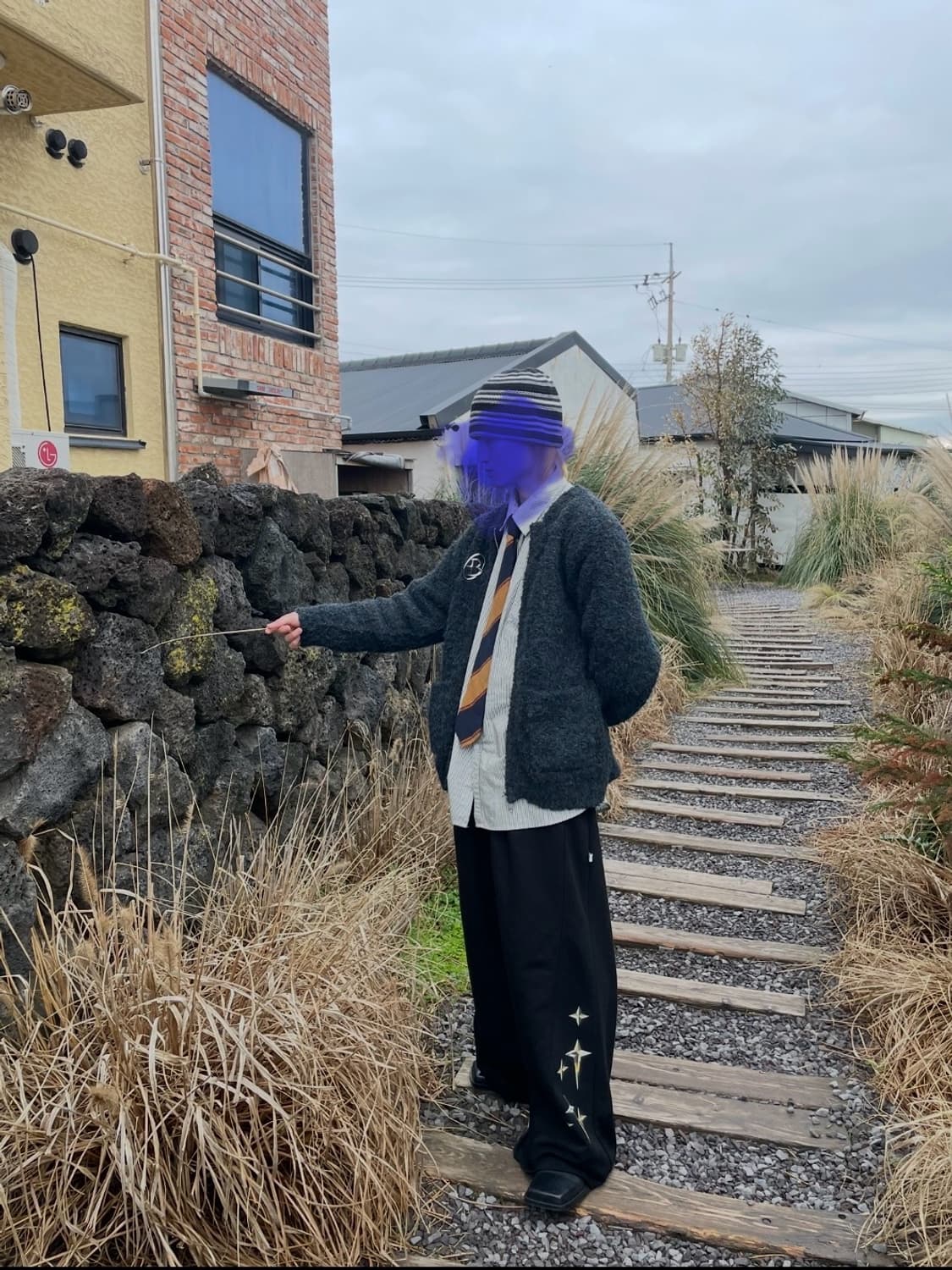 루즈핏 울 부클 니트집업 가디건 [SPACE BLUE] 상품이미지5